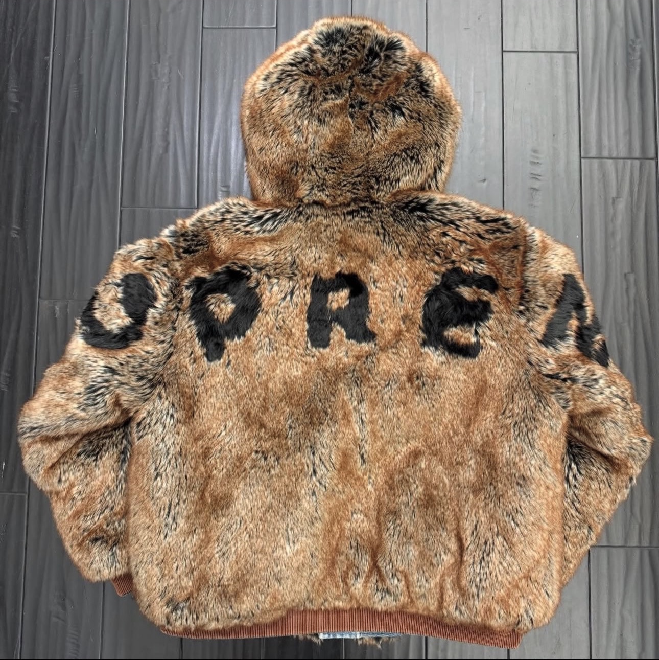 Supreme Reversible Faux Fur Hooded Work Jacket Denim - 26SS 착용 스타일 - 2