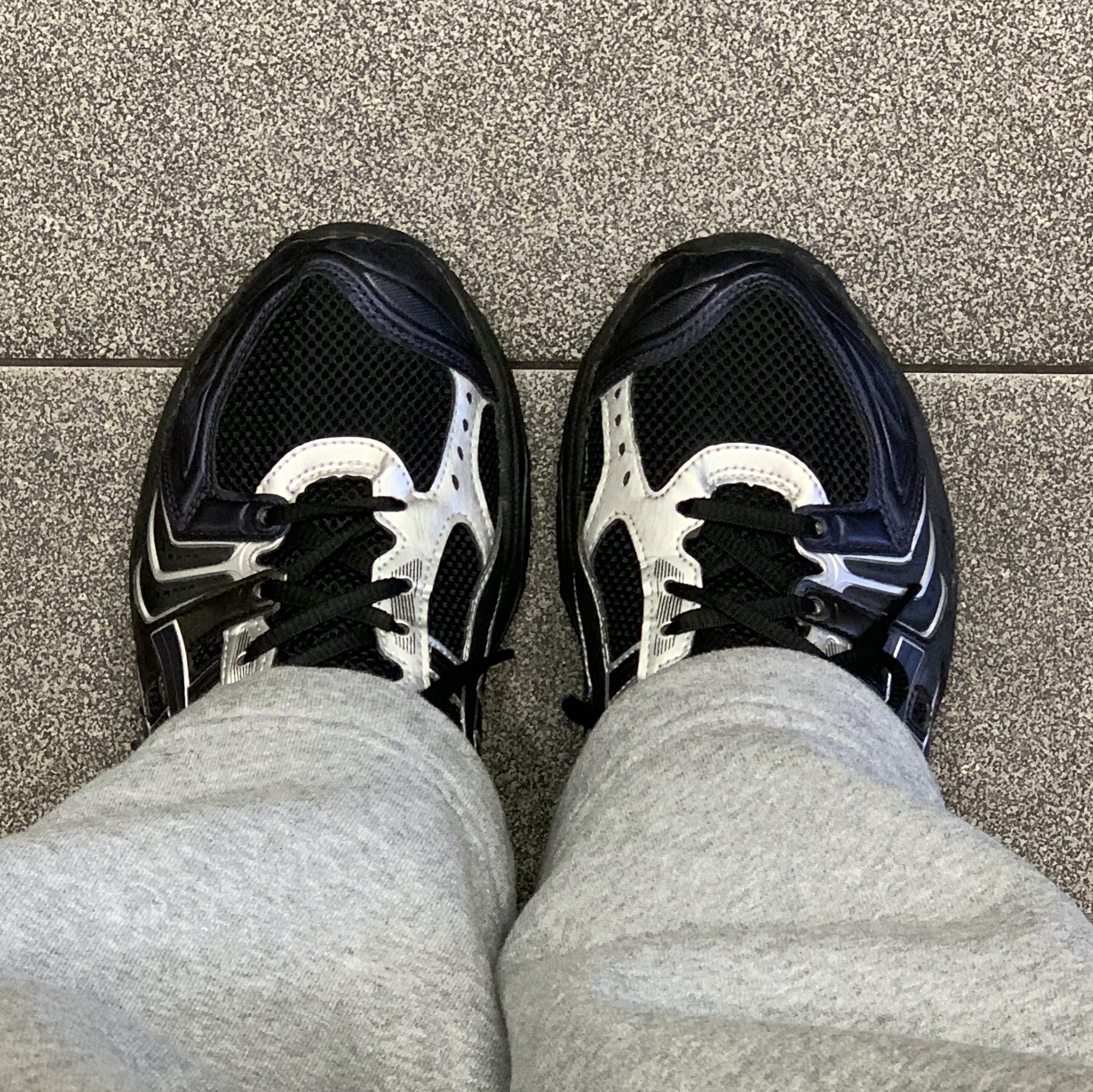 Asics x Atmos x Undermycar Gel-Kayano 14 Black Pure Silver 착용 스타일