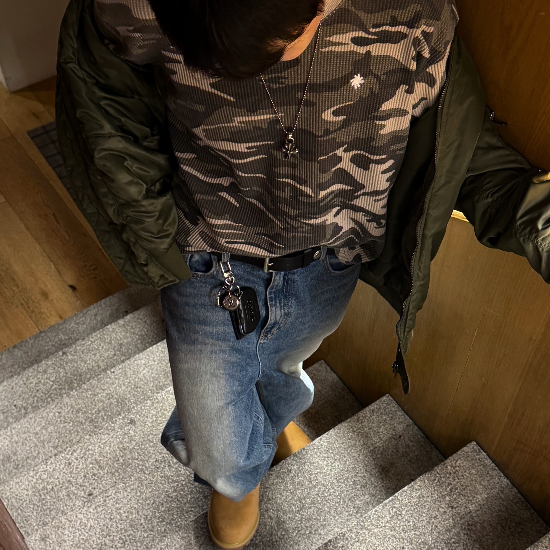 Timberland Premium 6 inch Waterproof Boot Wheat Nubuck - Wide, SLOW RECORD HOUSE Washed Wide Denim Pants Vintage Blue 착용 스타일 - 3