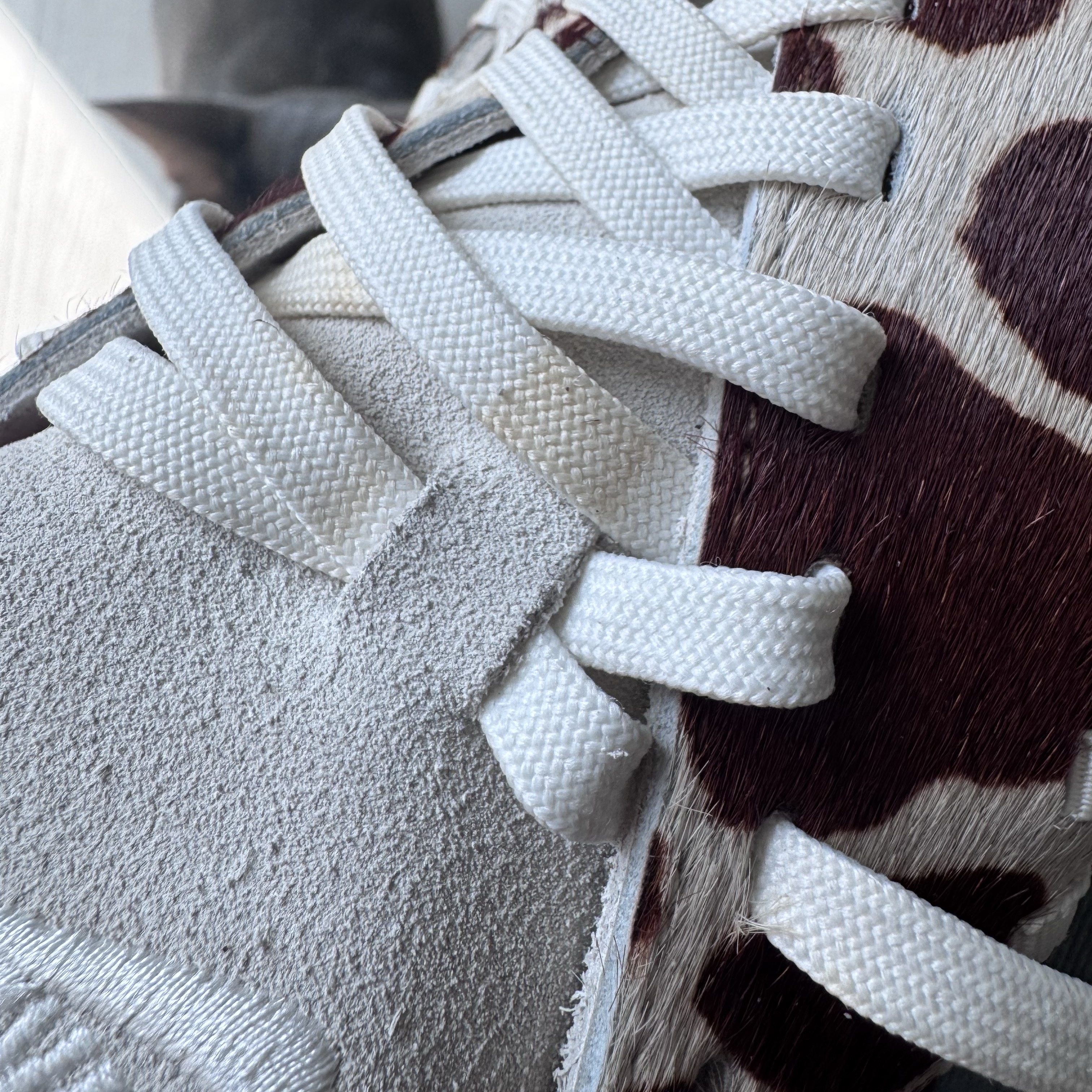(W) Nike Air Footscape Woven Natural and Brown 착용 스타일