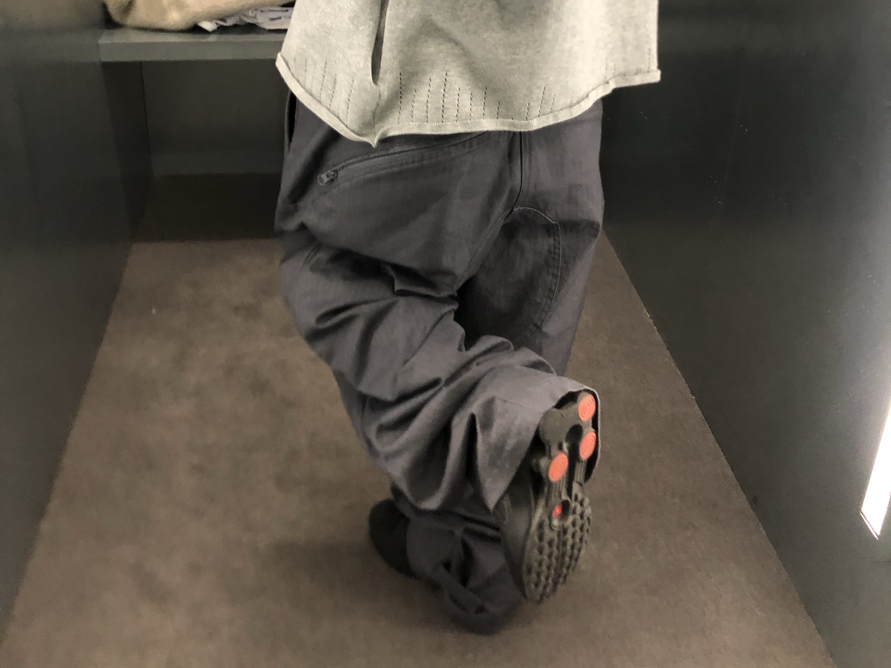 Sansan Gear Back Pocket Pants Blue Charcoal, (W) Nike Shox R4 Black 착용 스타일 - 5