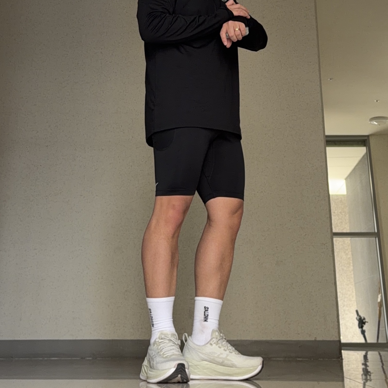 Nike ACG Lava Loops Dri-Fit ADV Half Trail Running Tights Black Summit White - Asia, Asics Superblast 2 Lake Grey White Sage 착용 스타일