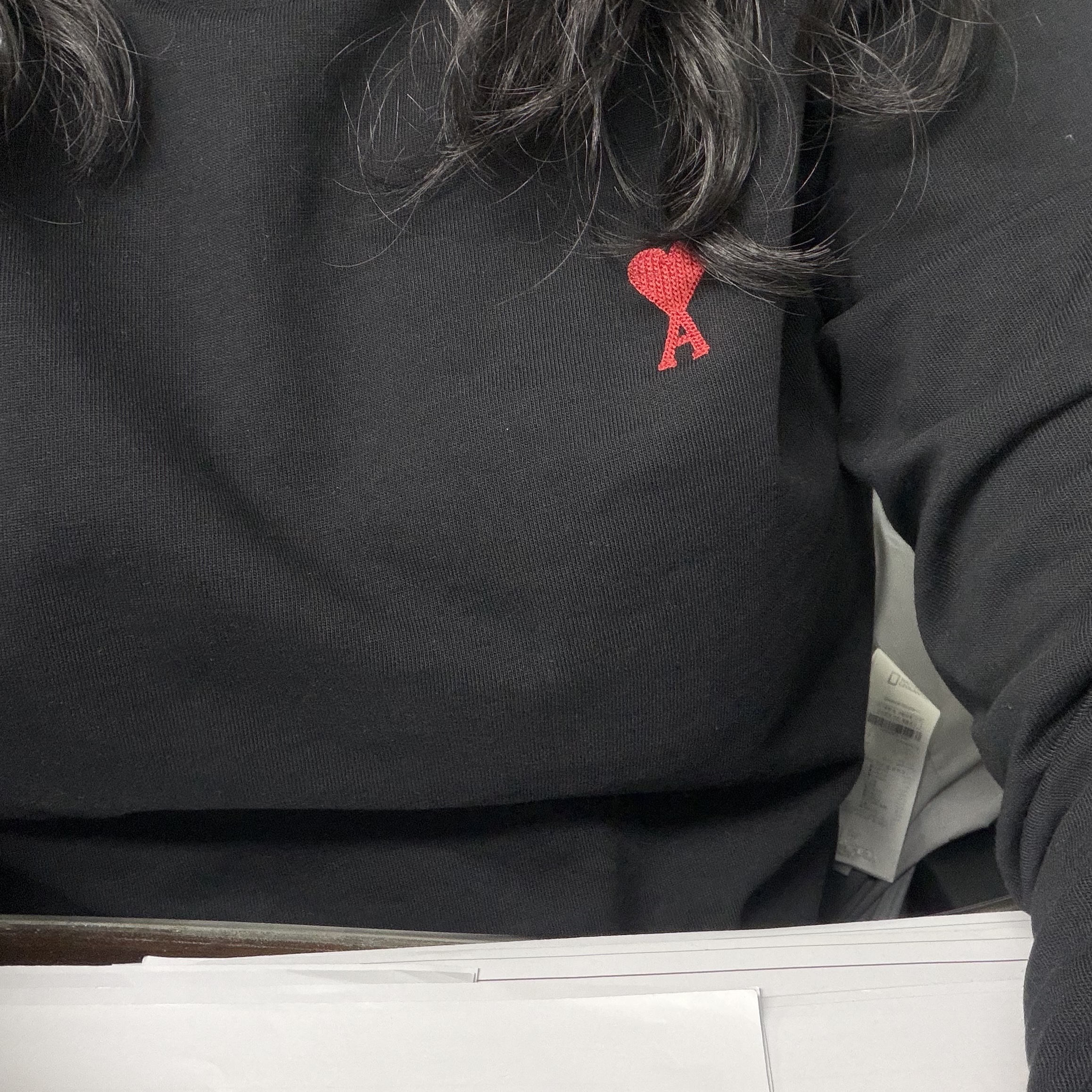 AMI de Coeur Long Sleeves T-Shirt Black 착용 스타일