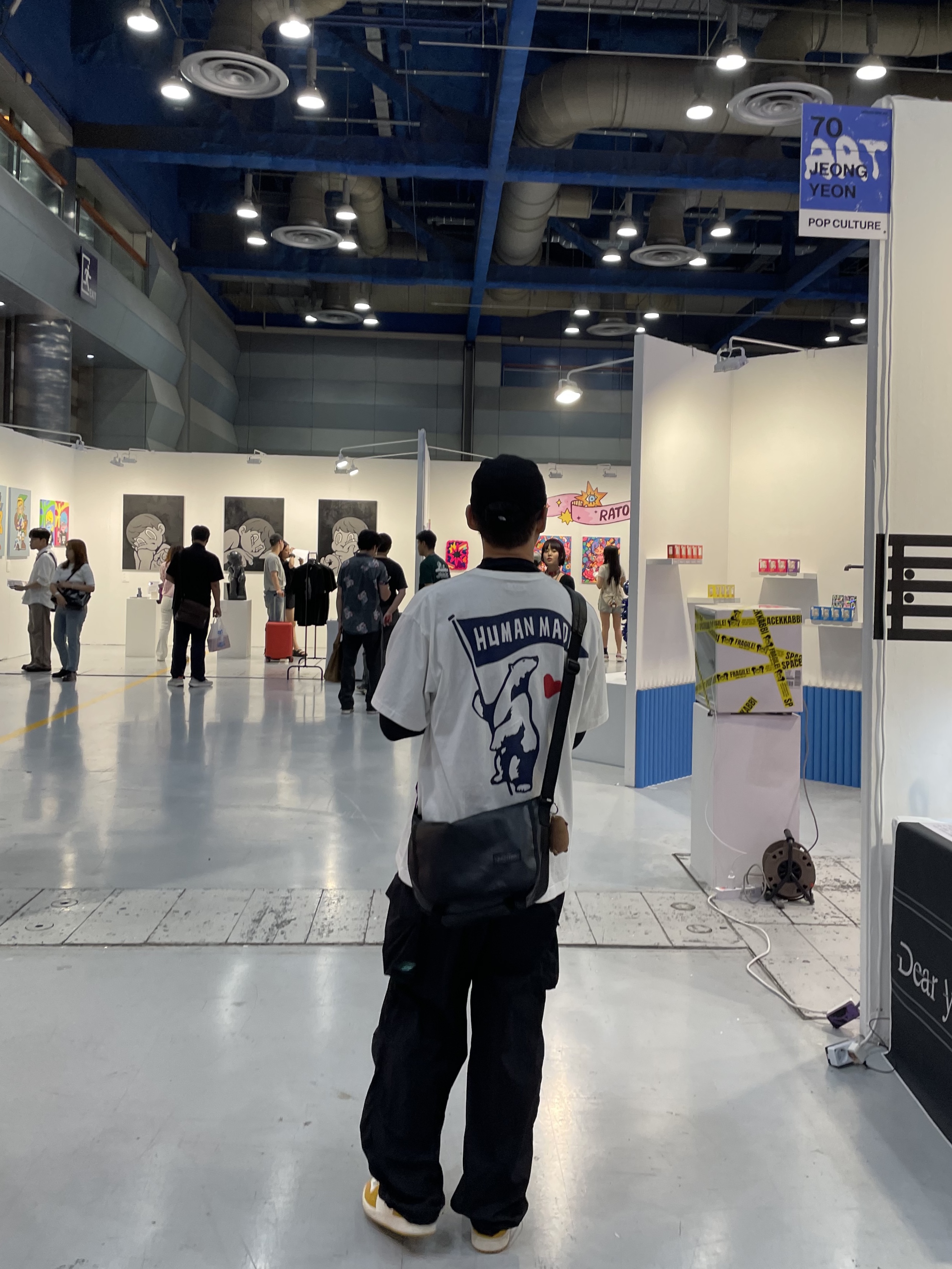 Human Made Graphic T-Shirt White 착용 스타일