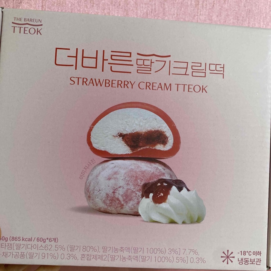 THE BAREUN TTEOK Strawberry Cream Tteok (60g *6EA) 1Box 착용 스타일 - 1