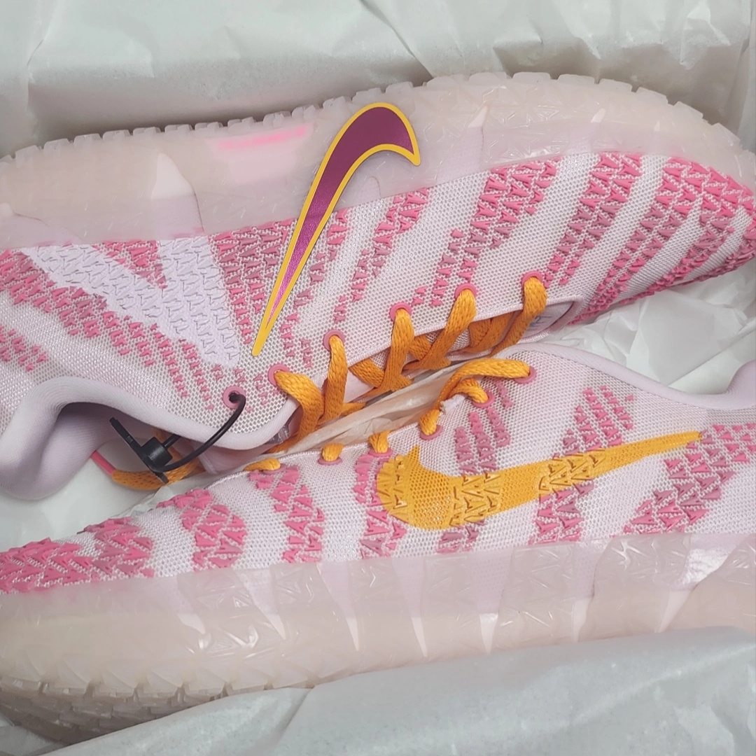 Nike Ja 3 EP Pink Foam Silt Red 착용 스타일