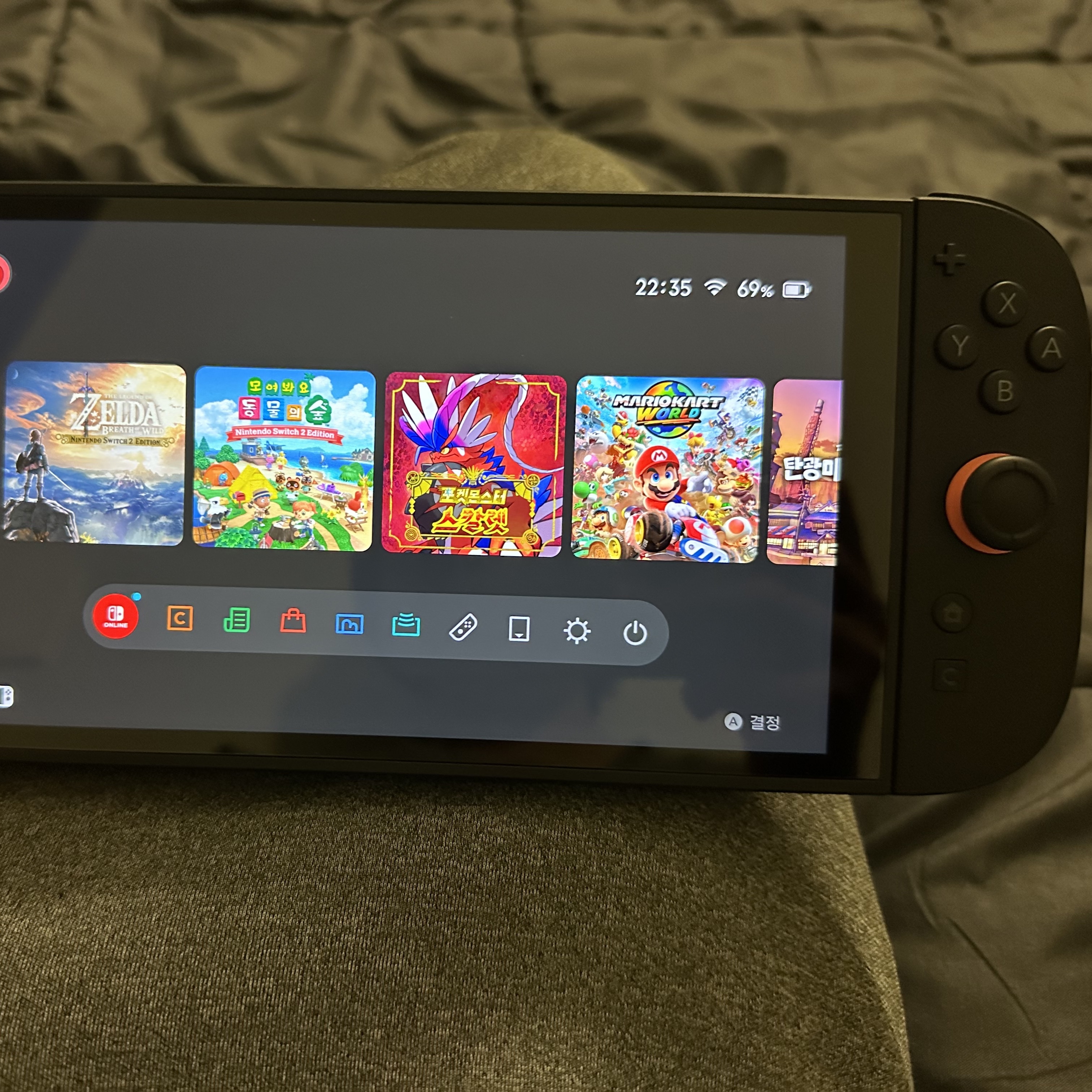 Nintendo Switch 2 Black (Korean Ver.), Nintendo Switch Animal Crossing New Horizons 착용 스타일 - 2