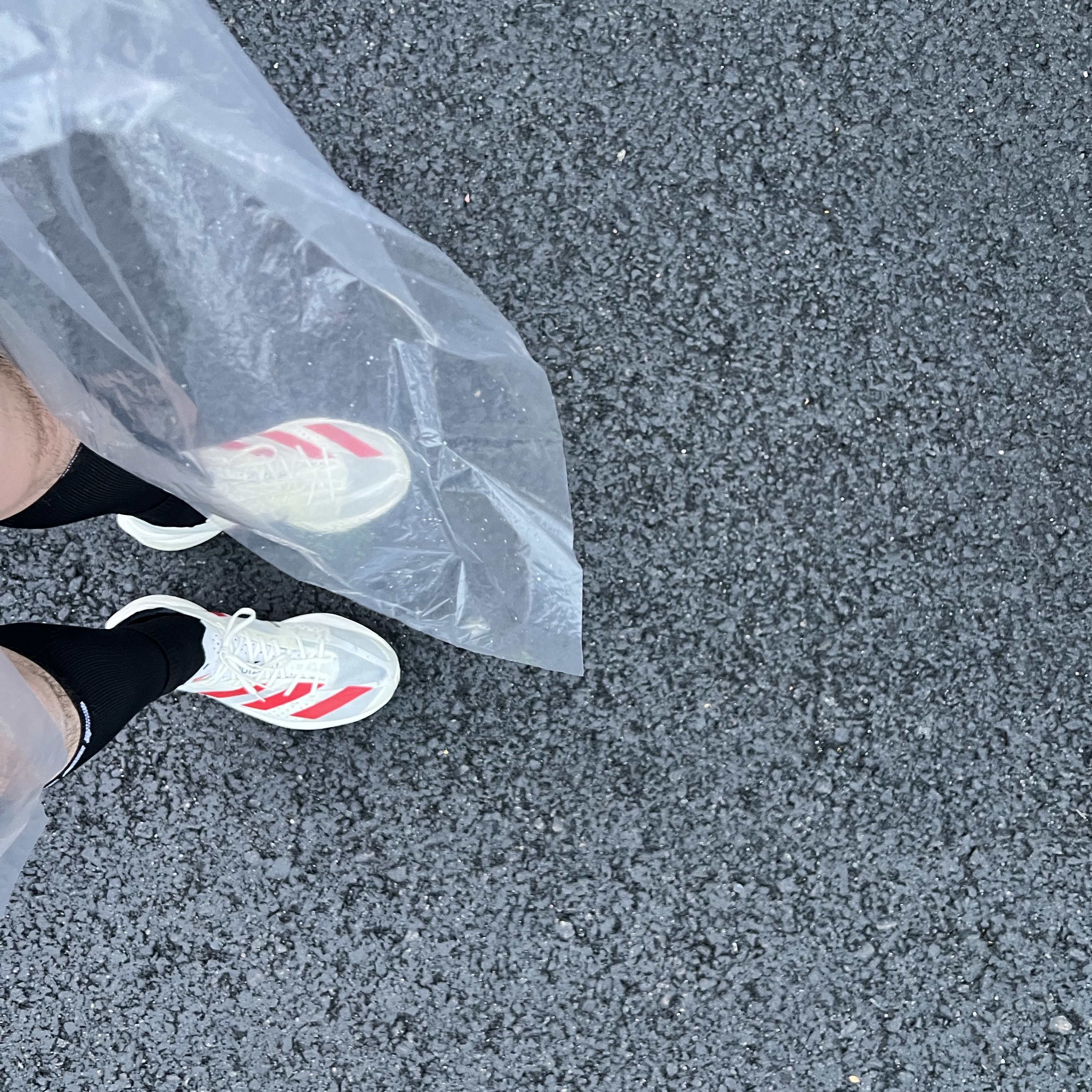 Adidas Adizero Adios Pro 3 Off White Better Scarlet 착용 스타일