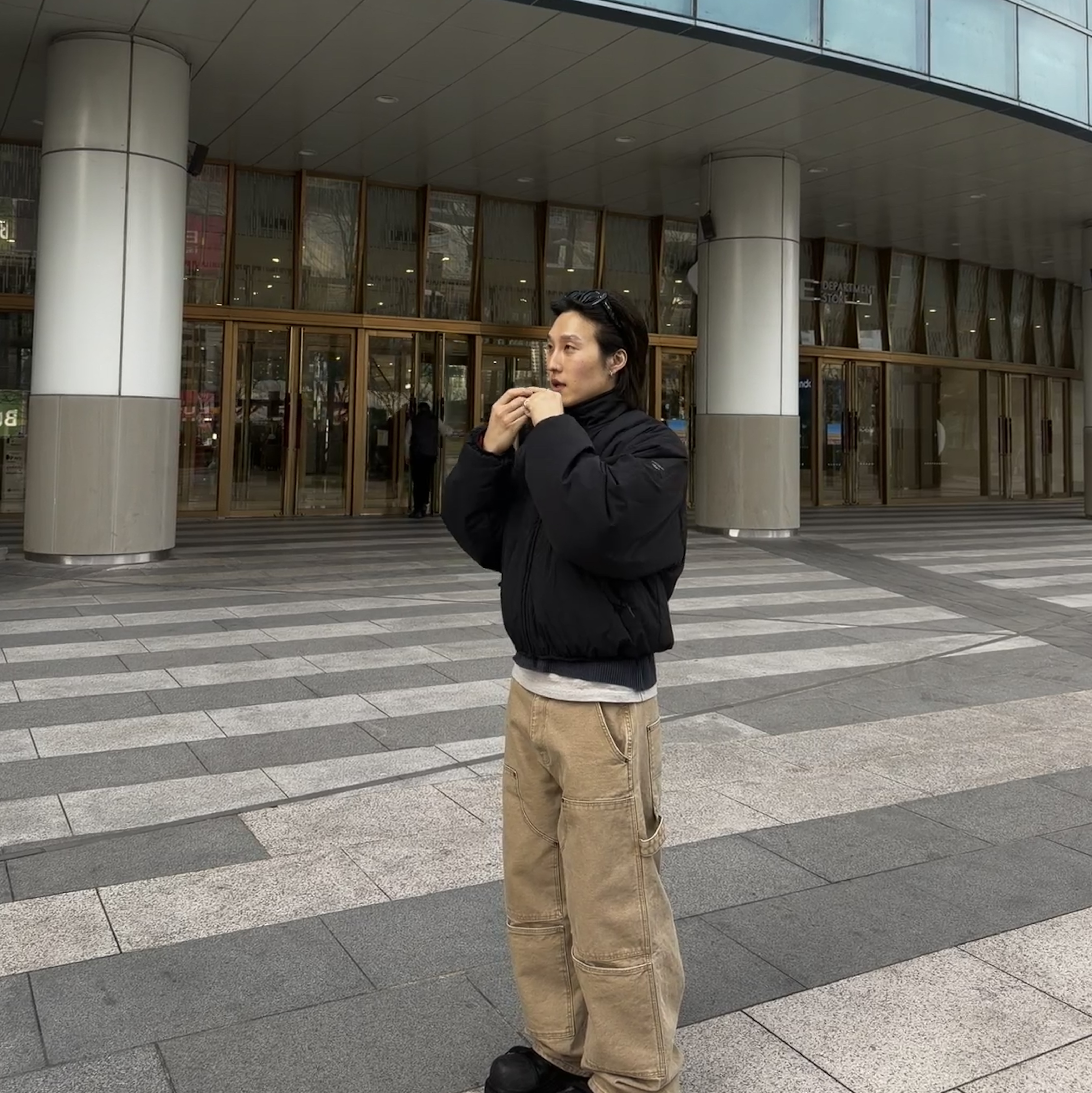 Supreme x Number (N)ine Sunglasses Black - 25FW, Aoiro Cutted Double Knee Pants Tan 2025 착용 스타일 - 2
