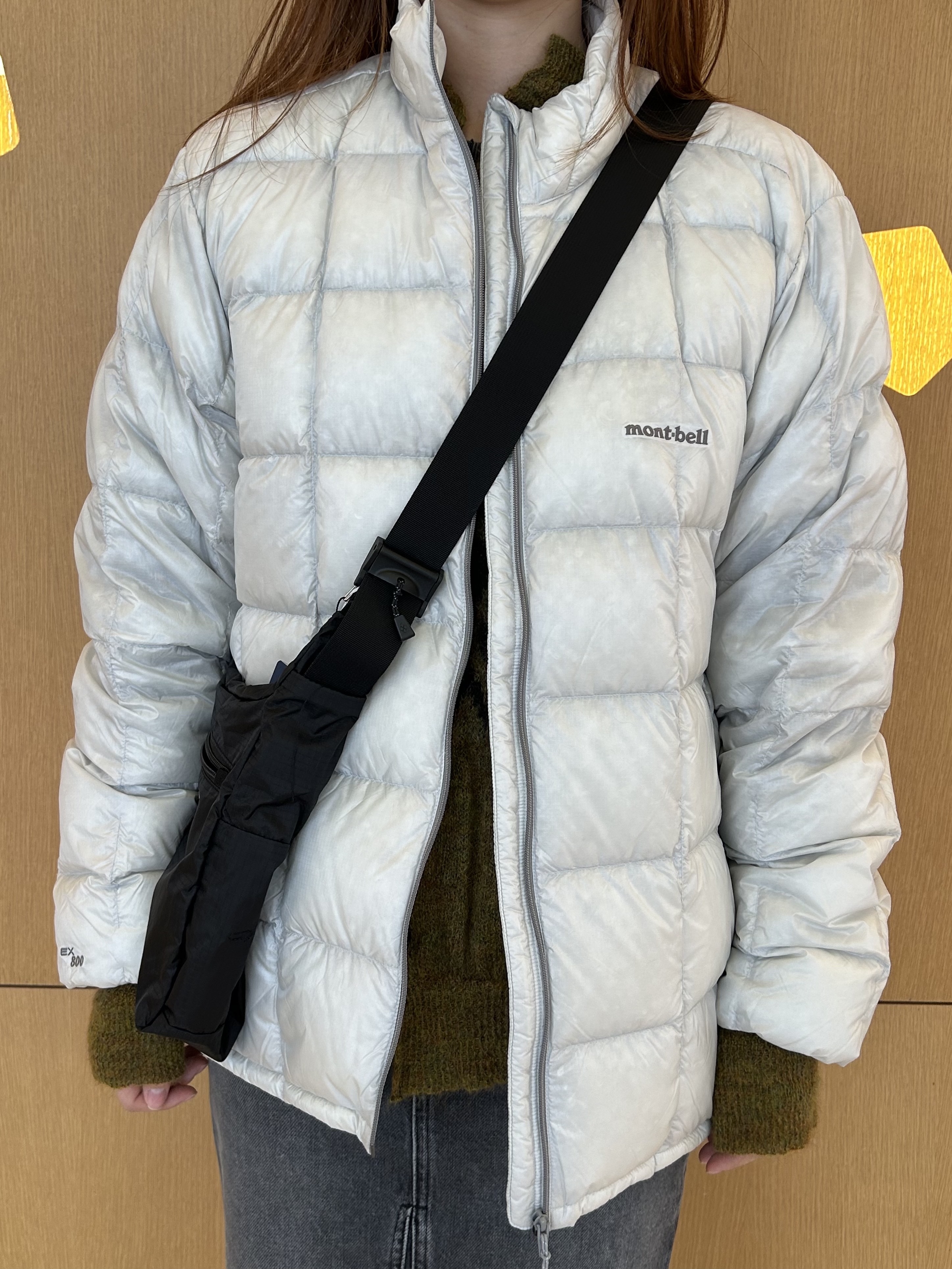 Montbell Pocketable Light Shoulder Bag S Black - 25FW 착용 스타일 - 3