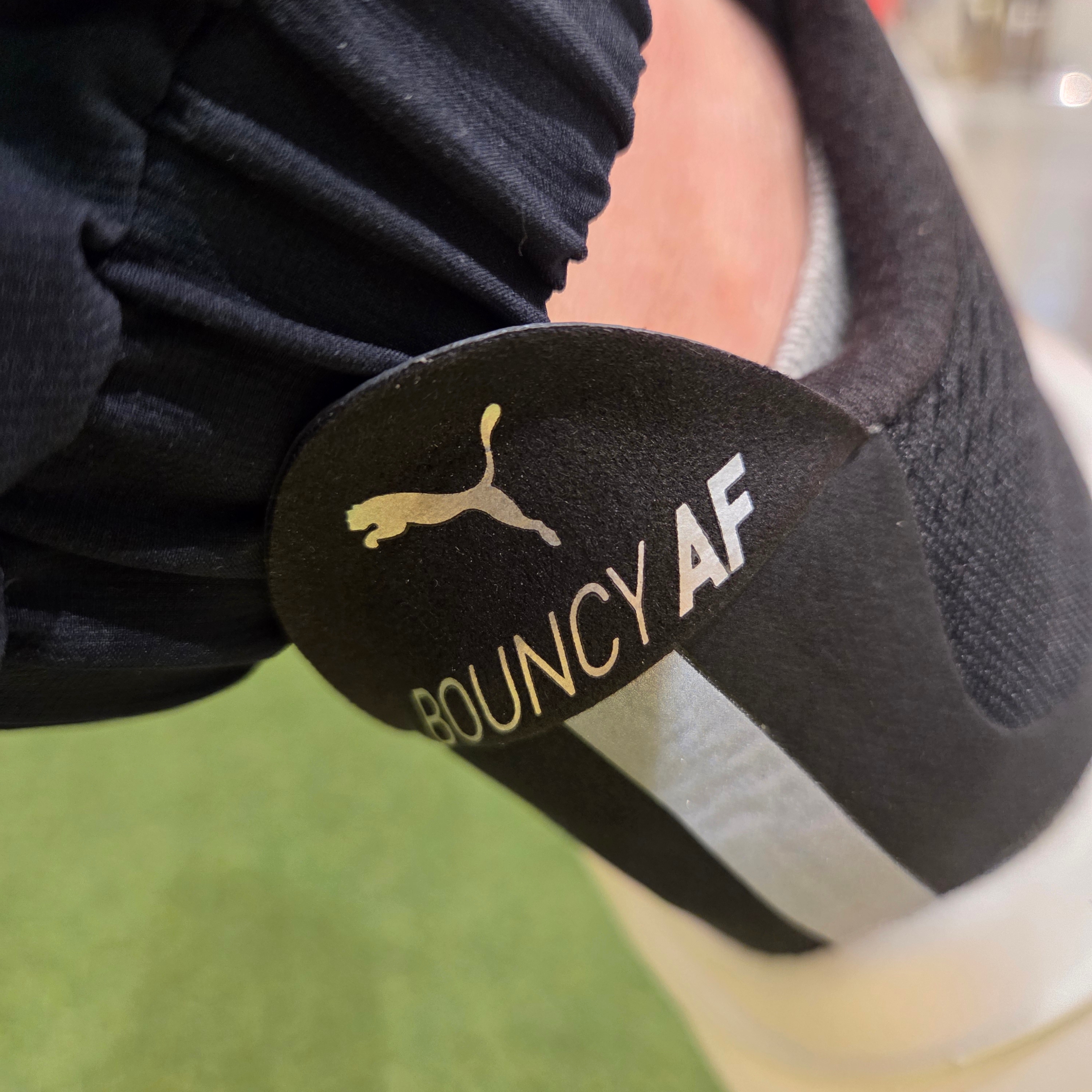 Puma Magmax Nitro Black White 착용 스타일 - 1