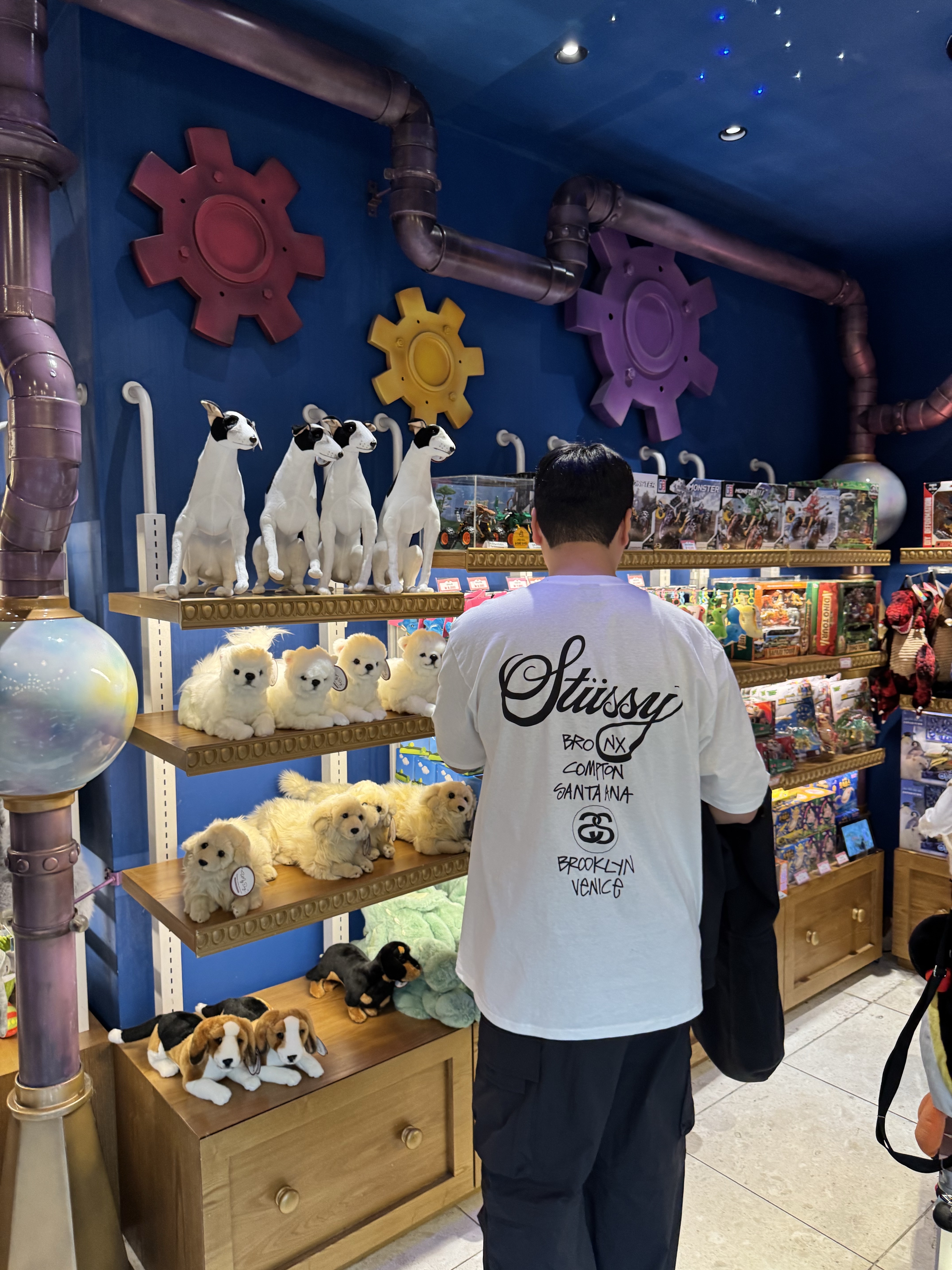 Stussy World Tour T-Shirt White, Stussy World Tour T-Shirt White 착용 스타일 - 10