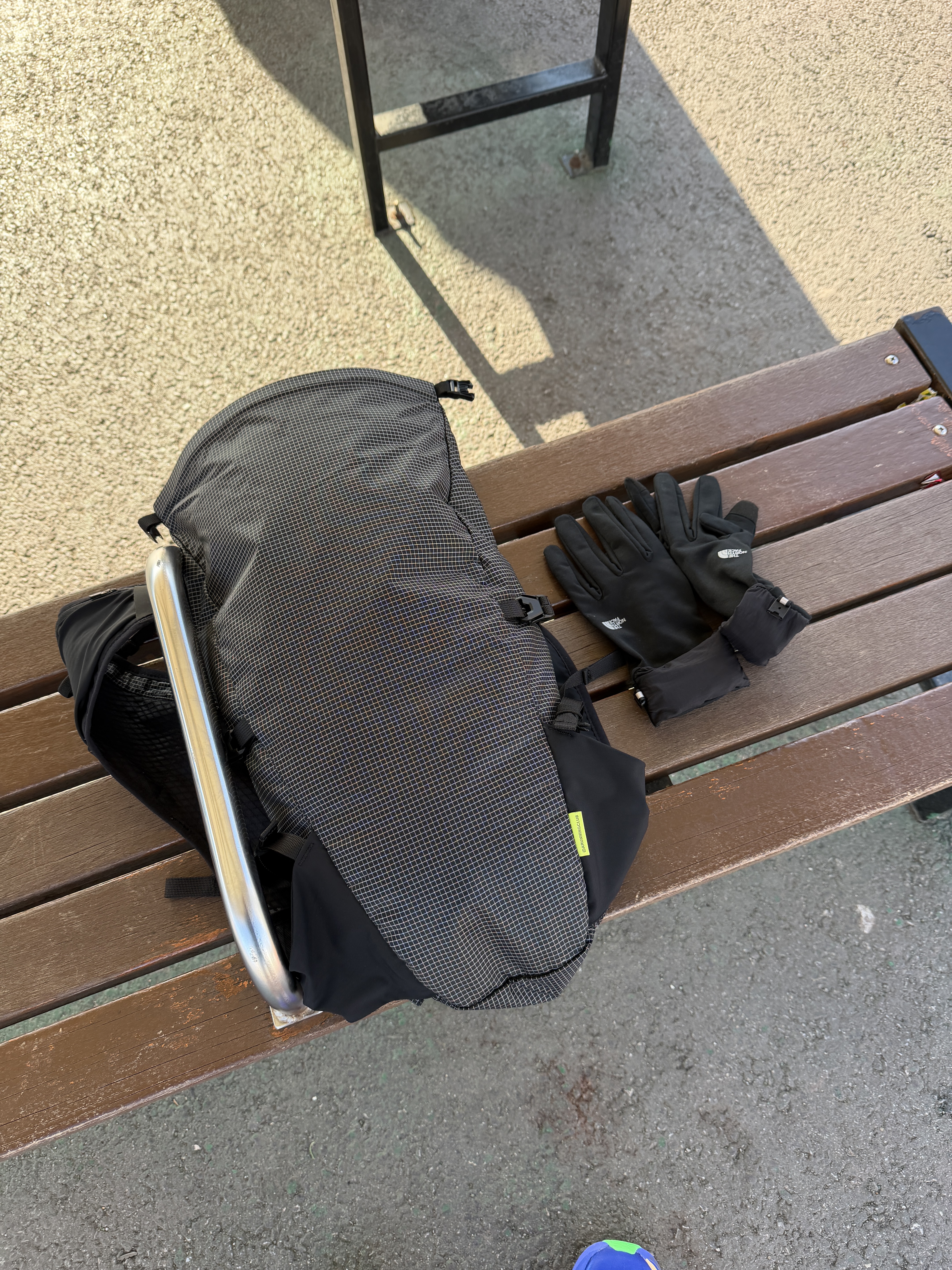 ARC Andante Trail Running Vest 15L Black X33-Grid, The North Face Wind Up Run Glove Black - 25FW 착용 스타일 - 2