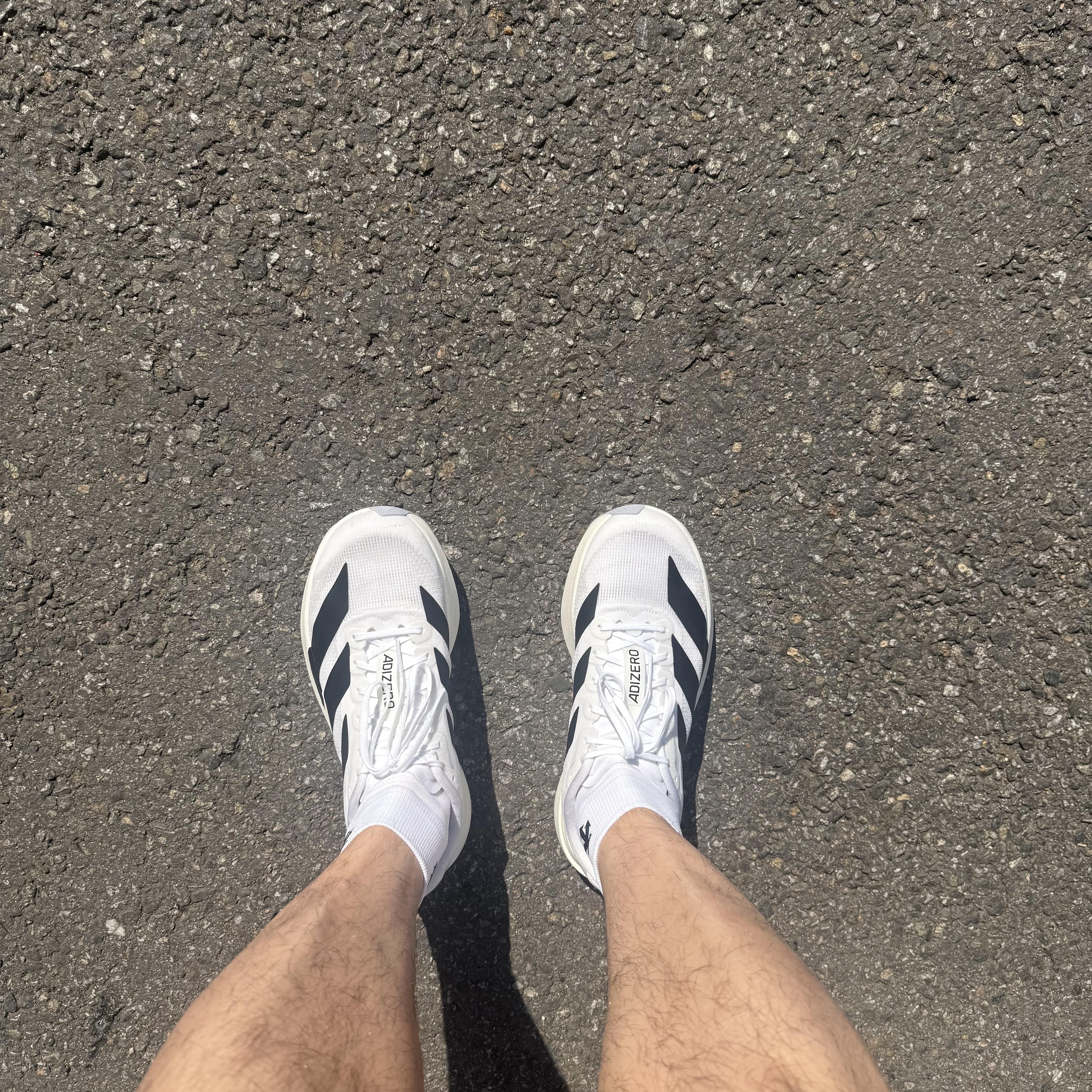 Adidas Adizero EVO SL Cloud White Core Black 착용 스타일 - 1