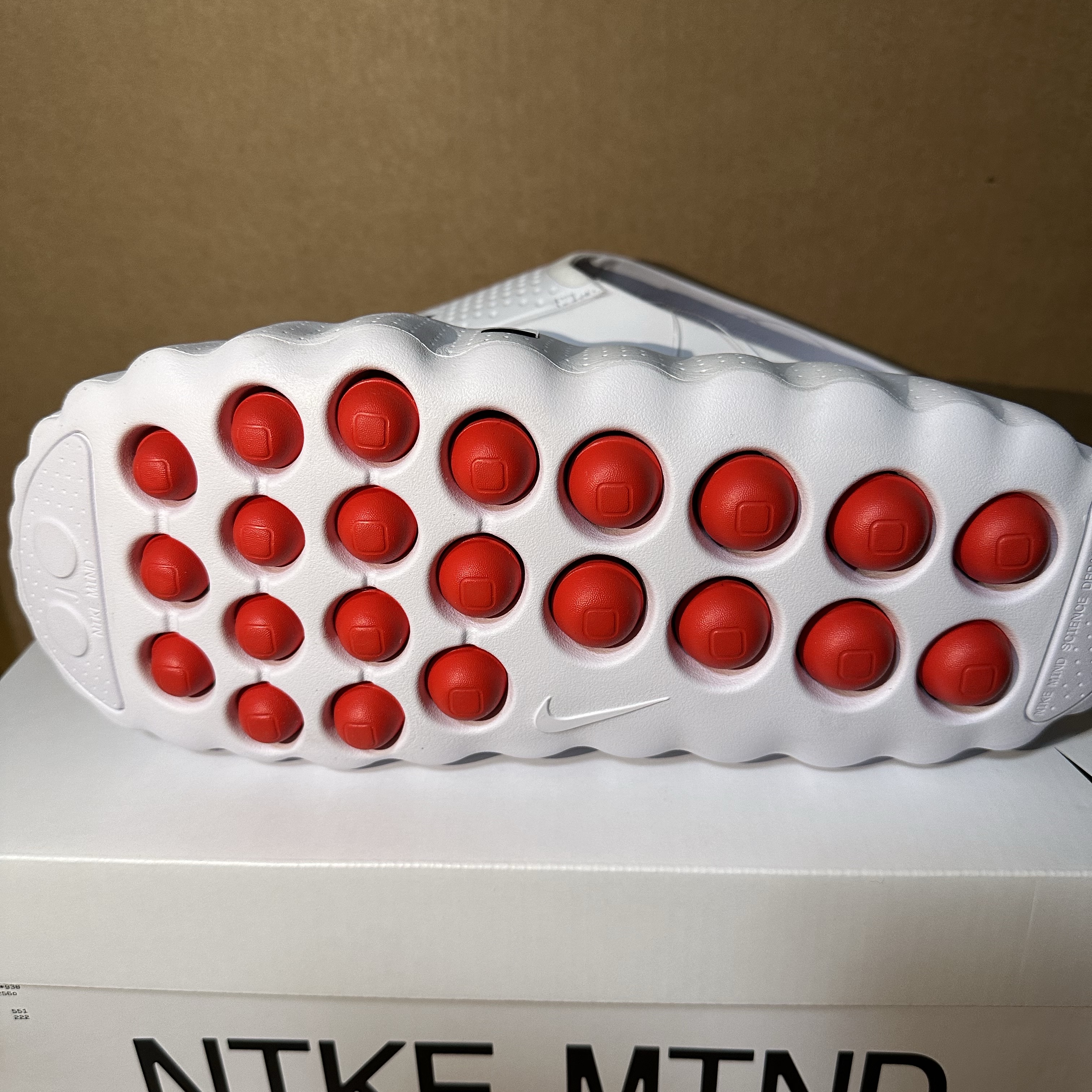 Nike Mind 001 Slide White 착용 스타일