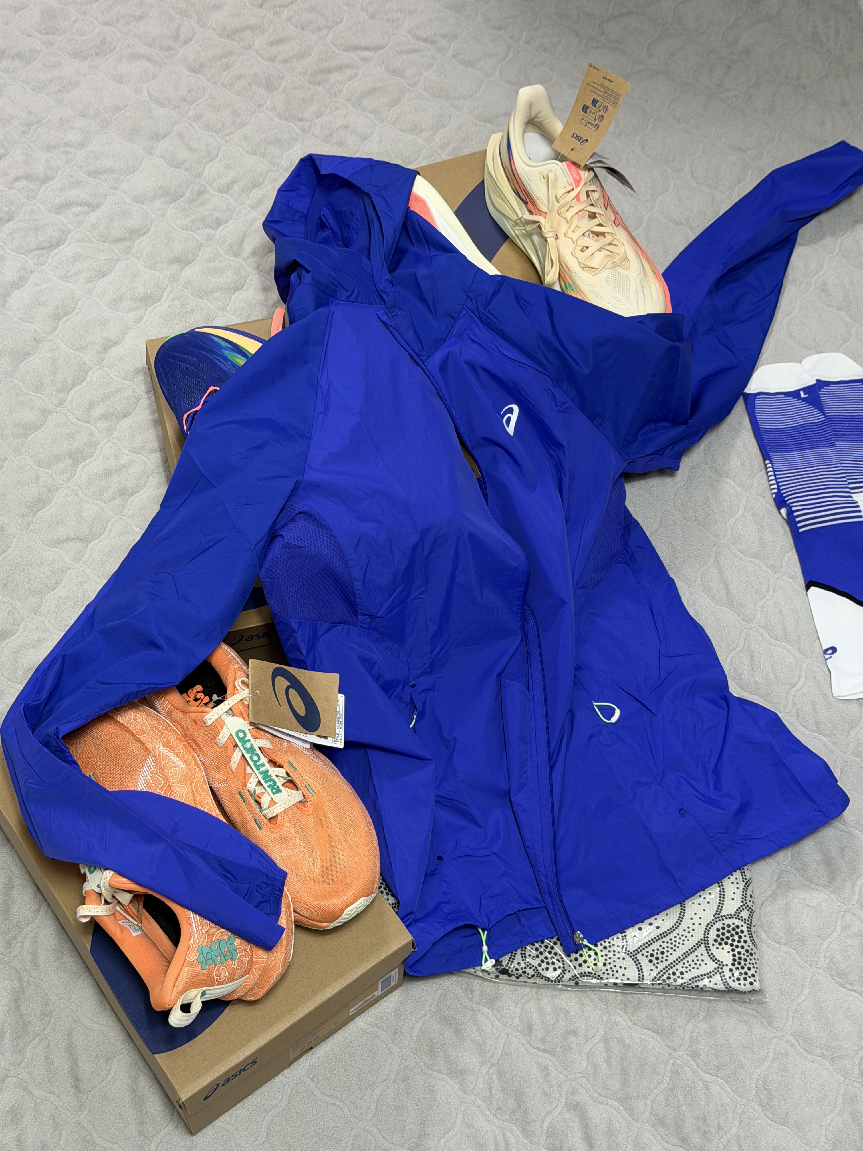 Asics Superblast 3 Cobalt Burst Light Orange, Asics Superblast 3 Seashell Sun Coral 착용 스타일 - 3