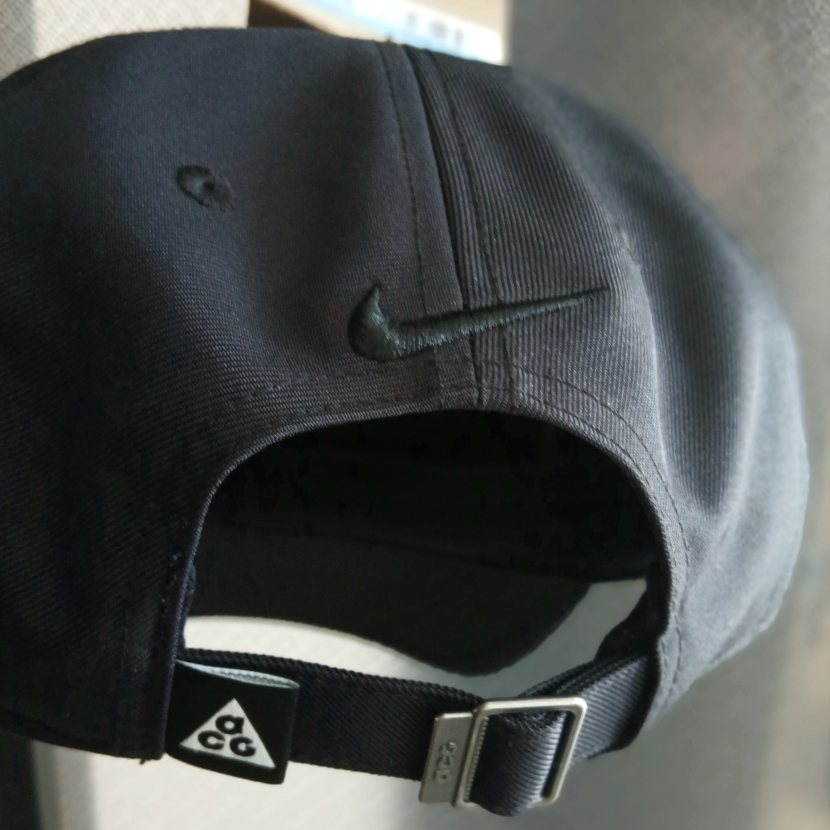 Nike ACG Club Unstructured Cap Black 착용 스타일 - 2