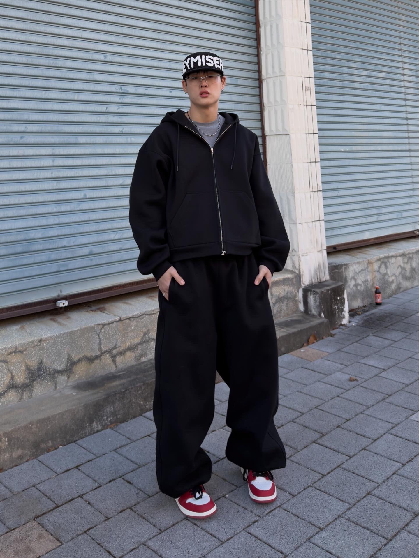 Nonnod Scuba Pajama Pants Black, Nonnod Scuba Zip Hoodie Black 착용 스타일 - 2