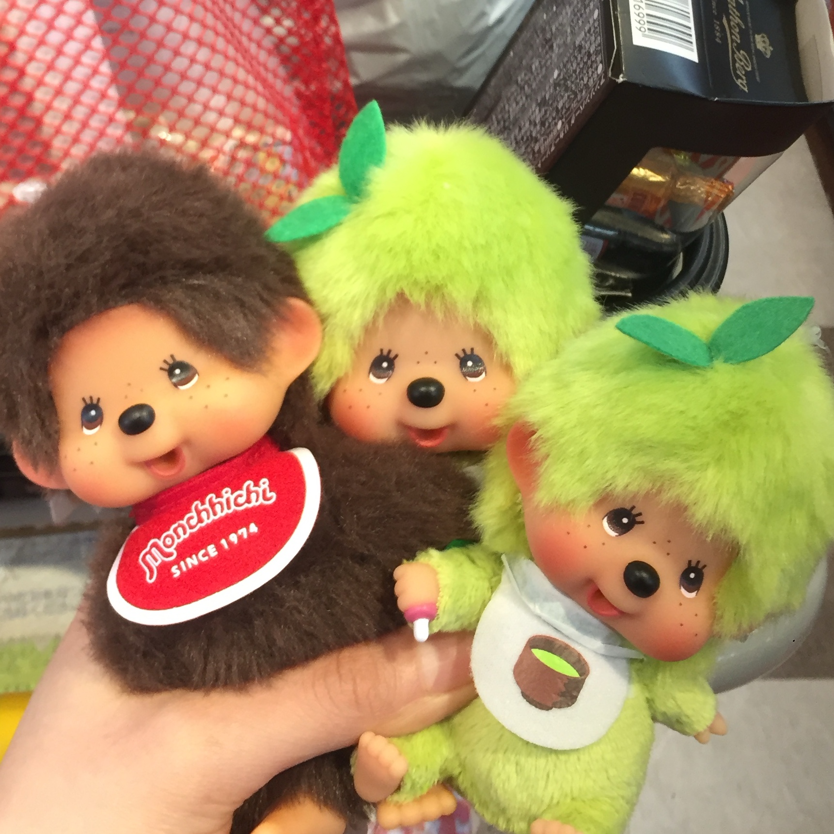 Monchhichi SS Boy Key Chain Brown, Monchhichi Green Tea Bighead SS Key Chain Green 착용 스타일