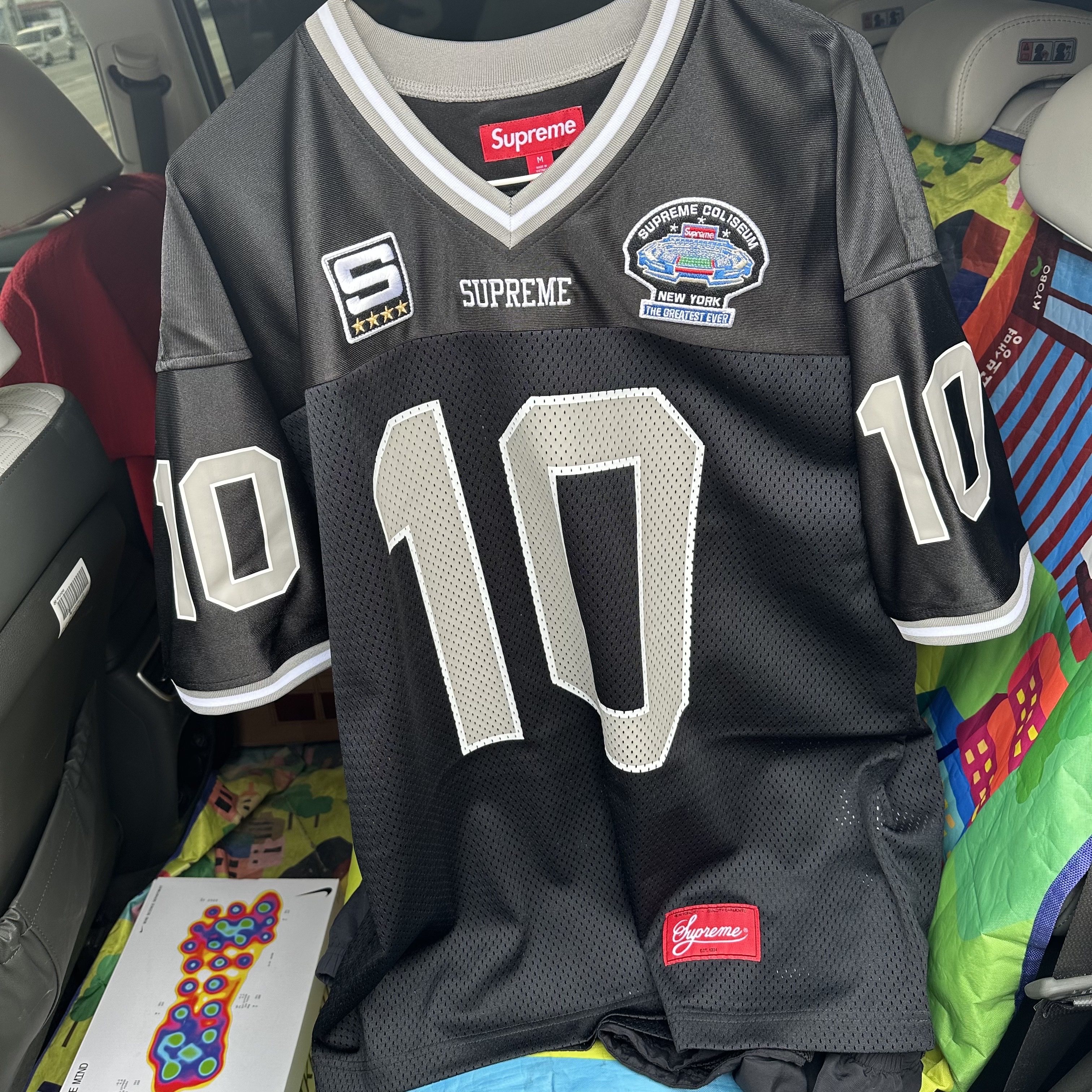 Supreme Find God Football Jersey Black - 26SS 착용 스타일 - 1