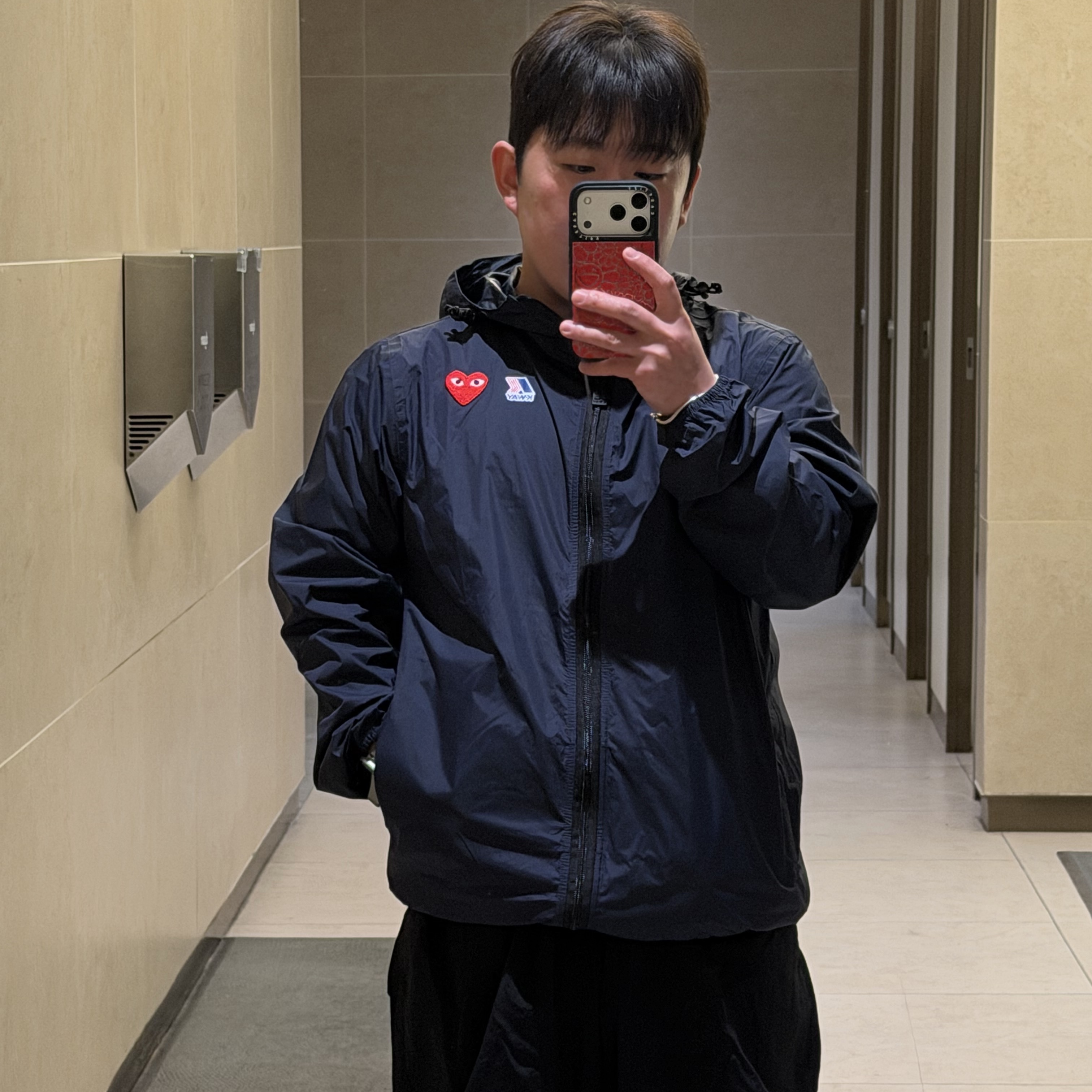 Play Comme des Garcons x K-Way Full Zip Jacket Navy 착용 스타일