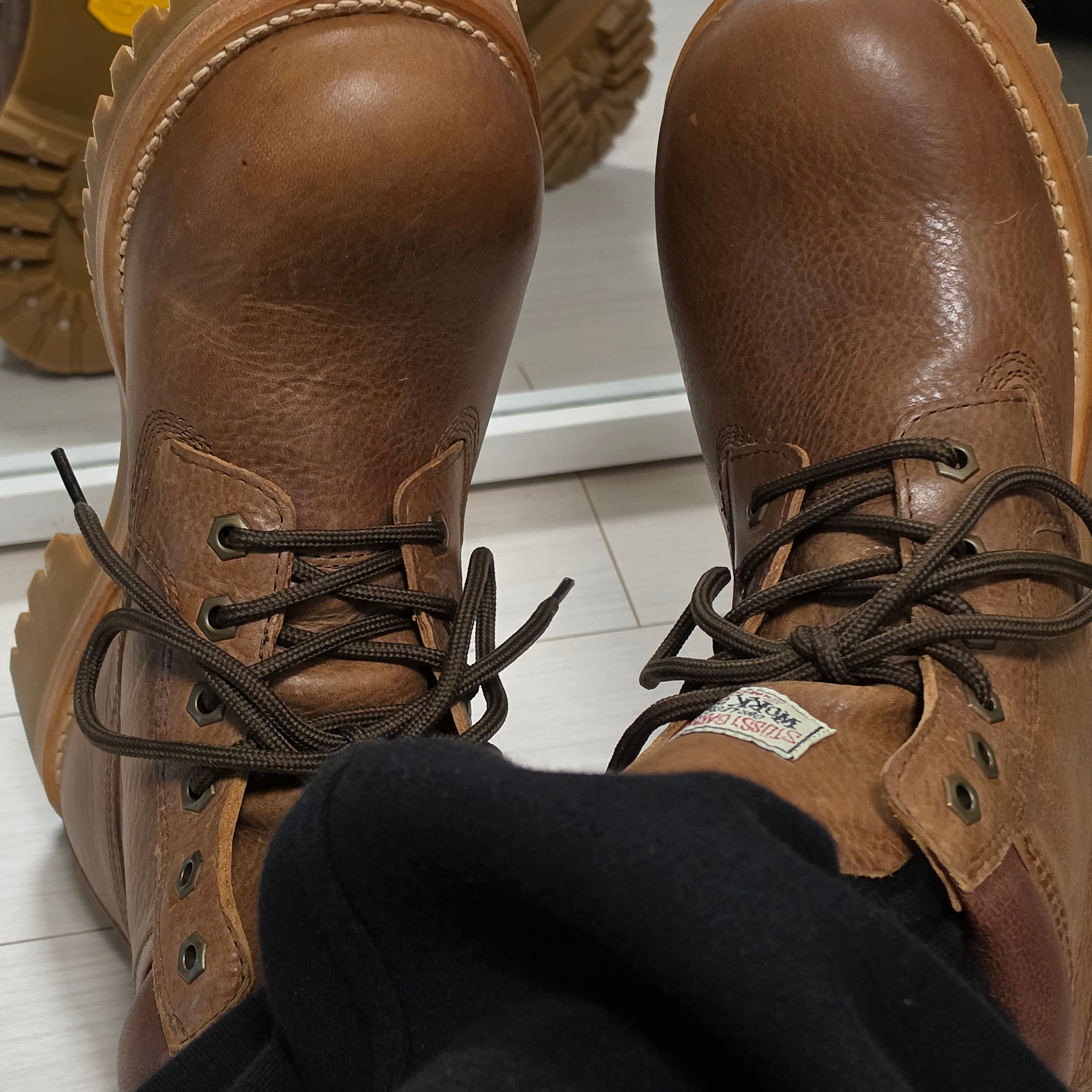 Stussy x Our Legacy Work Boot Brown 착용 스타일 - 1