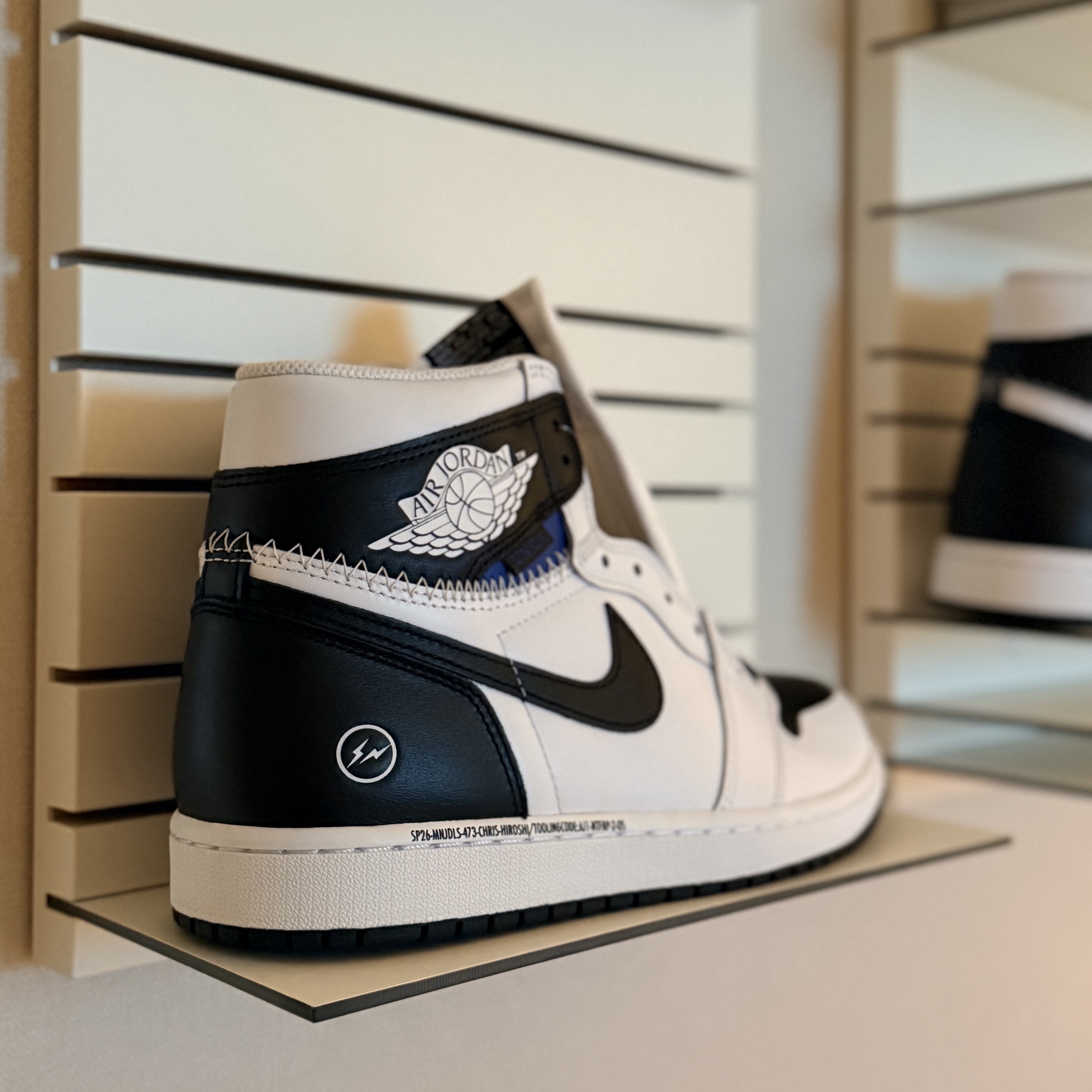 Jordan 1 x Fragment x Union LA High OG SP White Black 착용 스타일 - 3