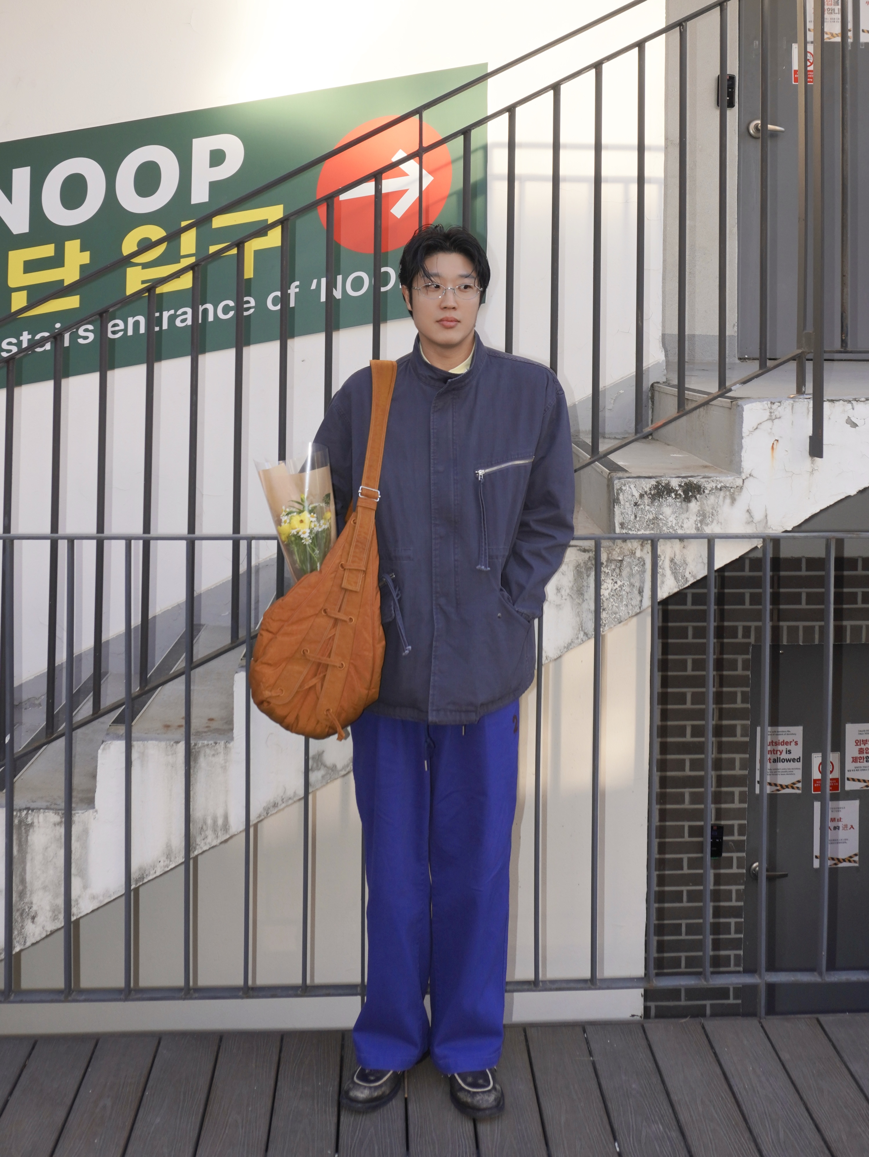 Noun Faded Filed Jacket Navy, Lemaire Large Soft Game Bag Water Repellent Nylon Canvas Tan 착용 스타일 - 4