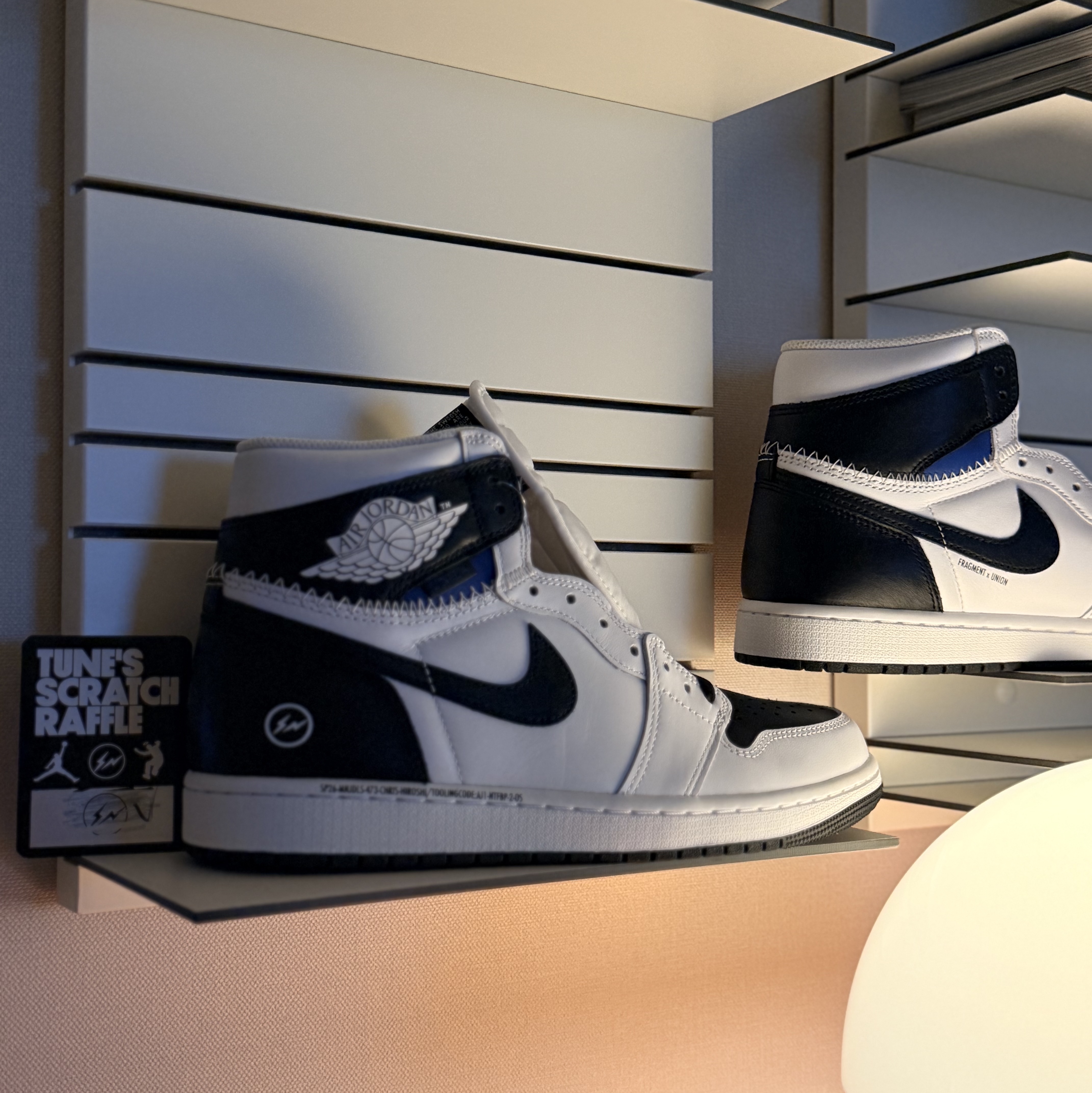 Jordan 1 x Fragment x Union LA High OG SP White Black 착용 스타일 - 4