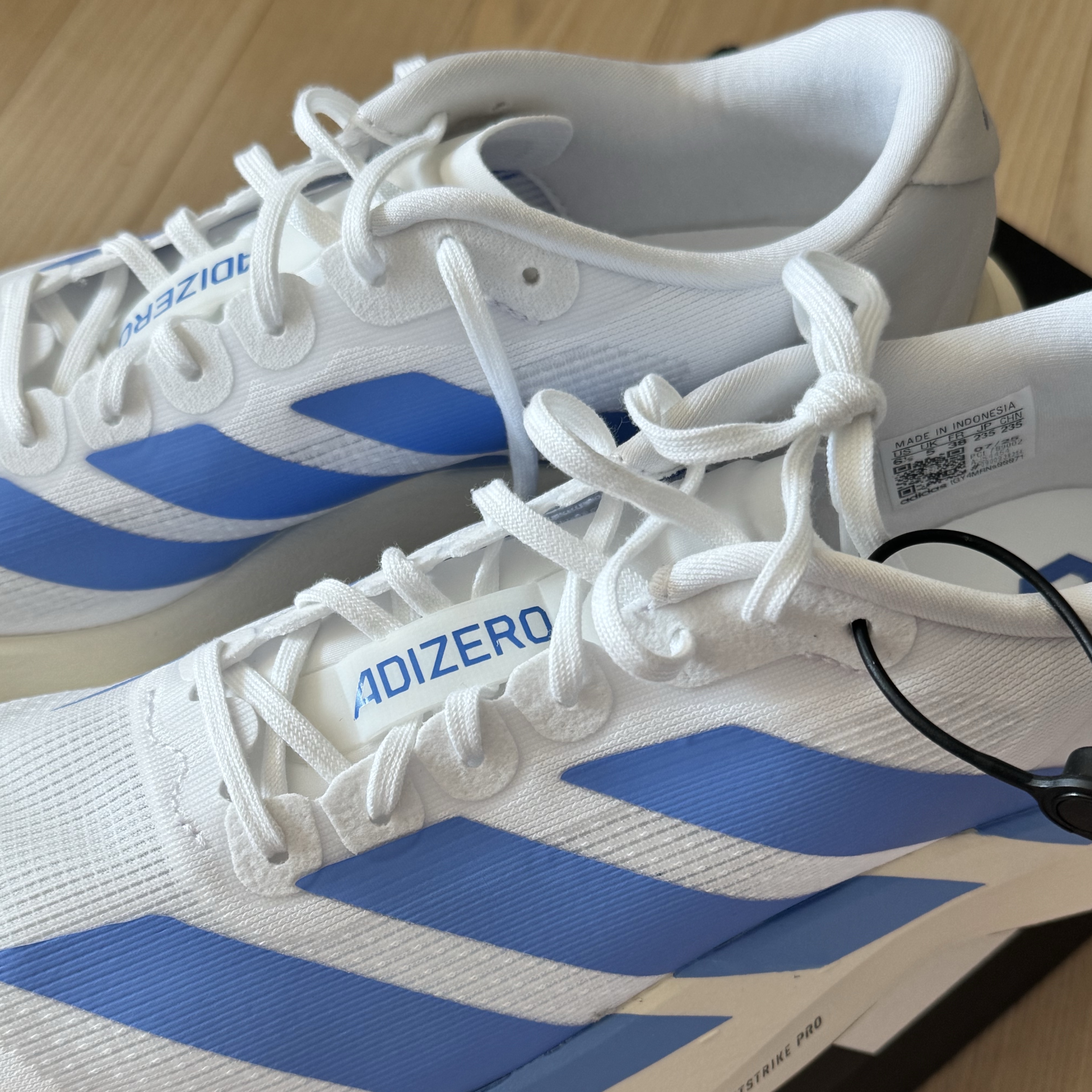 (W) Adidas Adizero Evo SL Cloud White Blue Fusion 착용 스타일