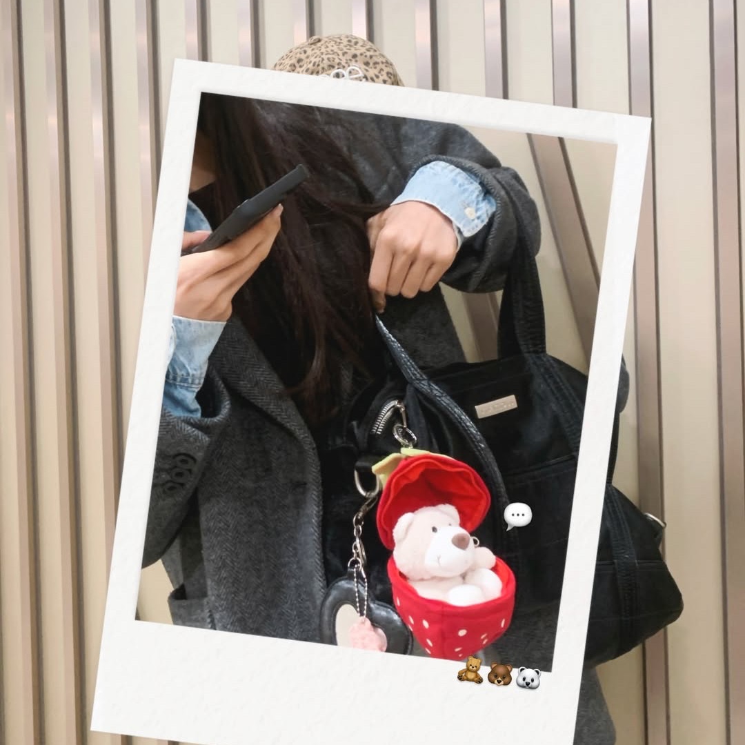 [KREAM 단독] NICI Soft toy bear Bendix 13cm with key chain in strawberry GREEN, [KREAM 단독] NICI 10cm Dropping Ears Rabbit BB 착용 스타일 - 4