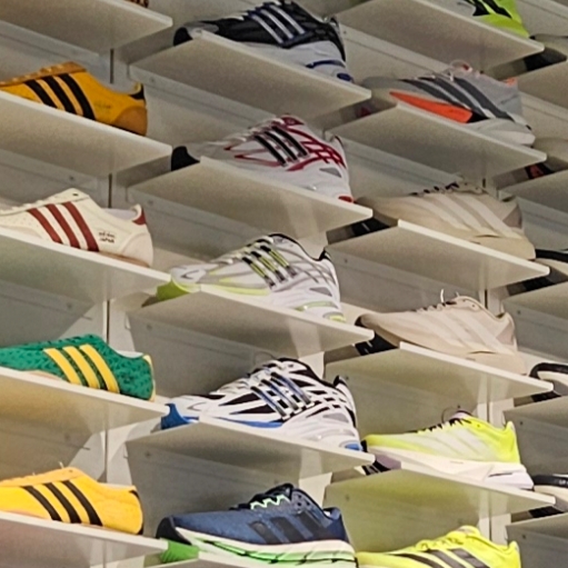 Adidas Adistar Cushion 3 Cloud White Core Black, Adidas Adistar Cushion Cloud White Pulse Lime 착용 스타일