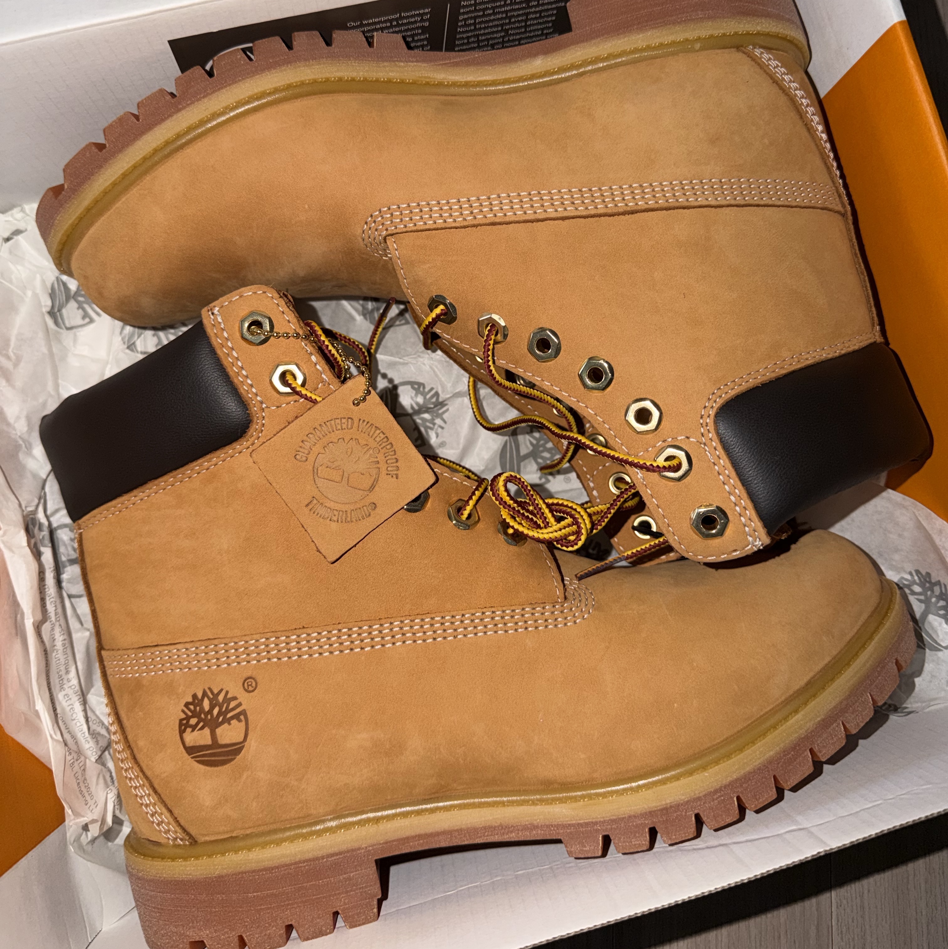 Timberland Premium 6 inch Waterproof Boot Wheat Nubuck - Wide 착용 스타일