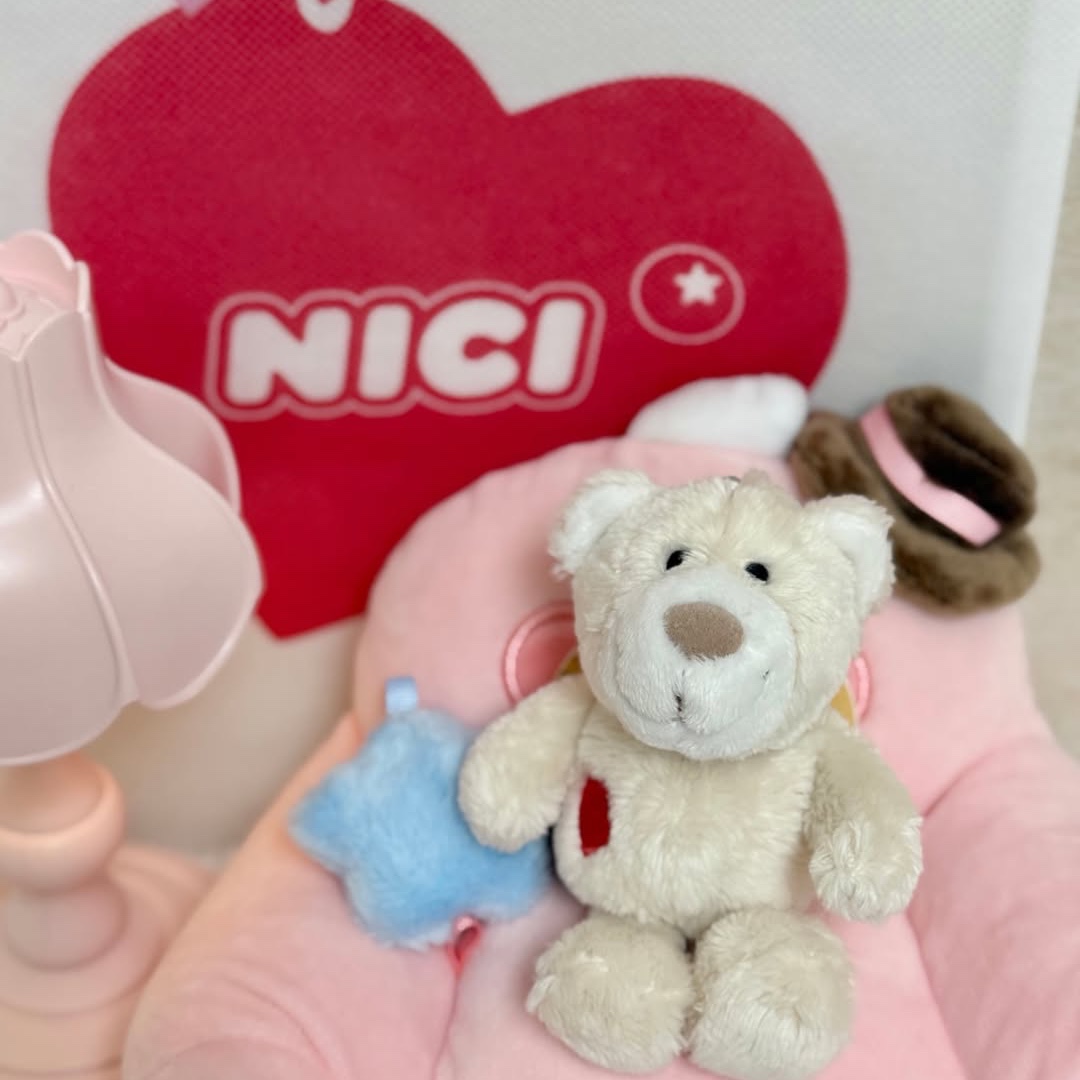 [KREAM 단독] NICI Love bear cream 10cm bb 착용 스타일 - 1