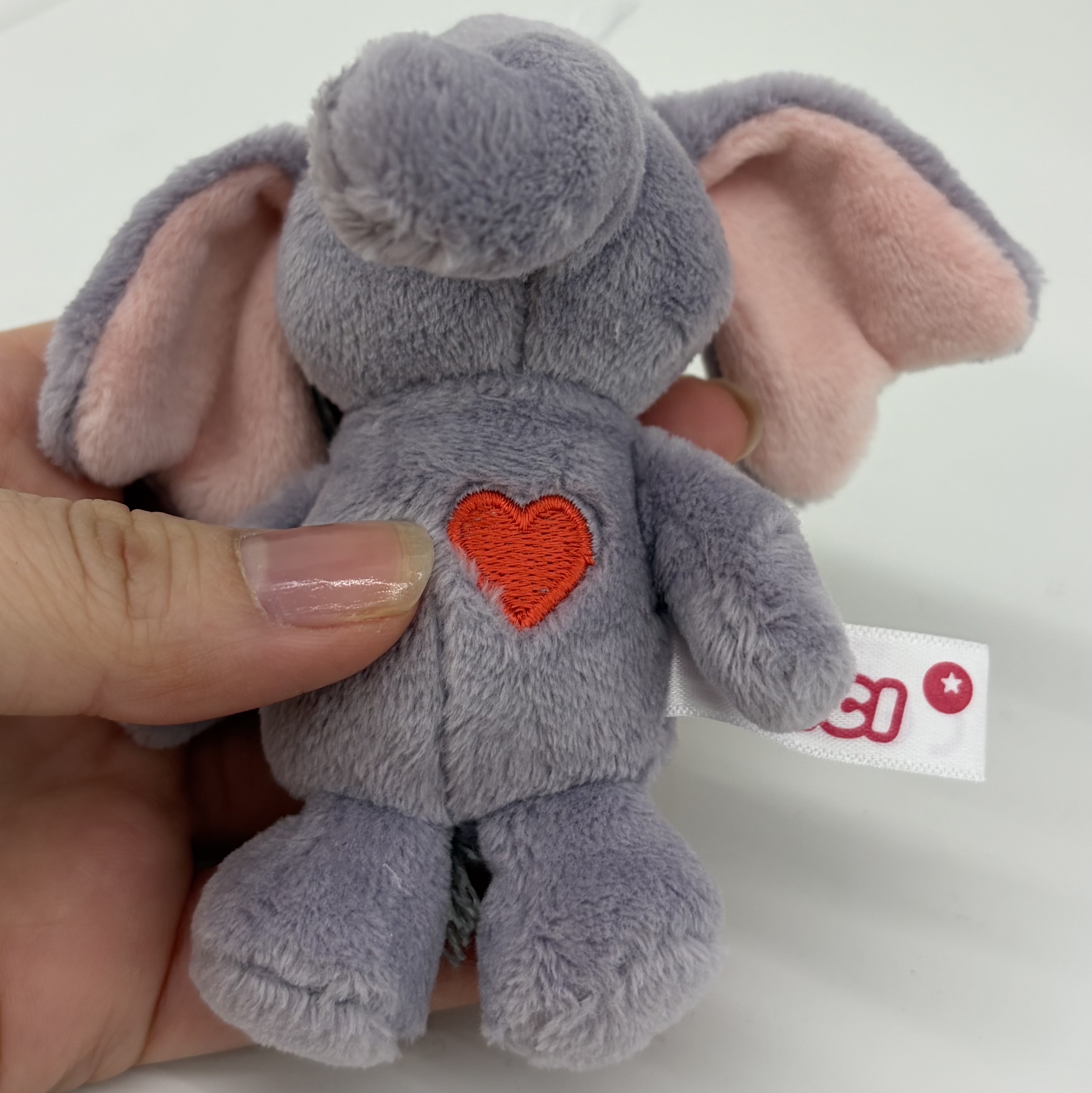 [KREAM 단독] NICI Keyholder Love elephant dark grey 10cm GREEN 착용 스타일