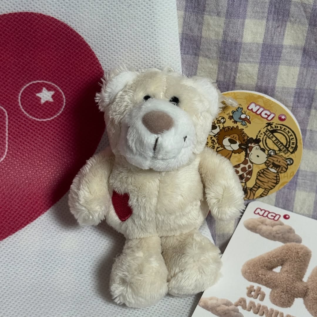 [KREAM 단독] NICI Love bear cream 10cm bb 착용 스타일 - 2