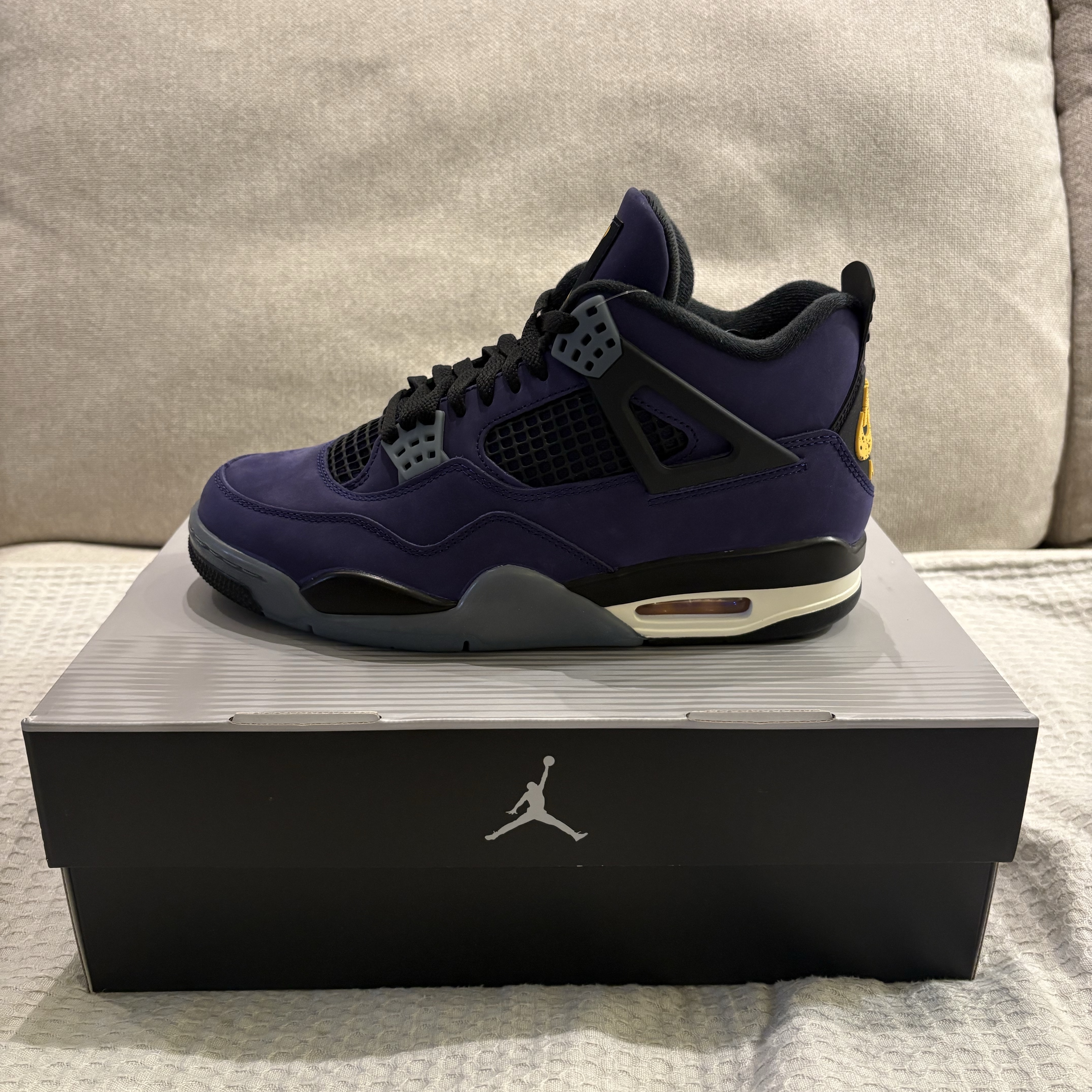 Jordan 4 Retro Imperial Purple 착용 스타일 - 2