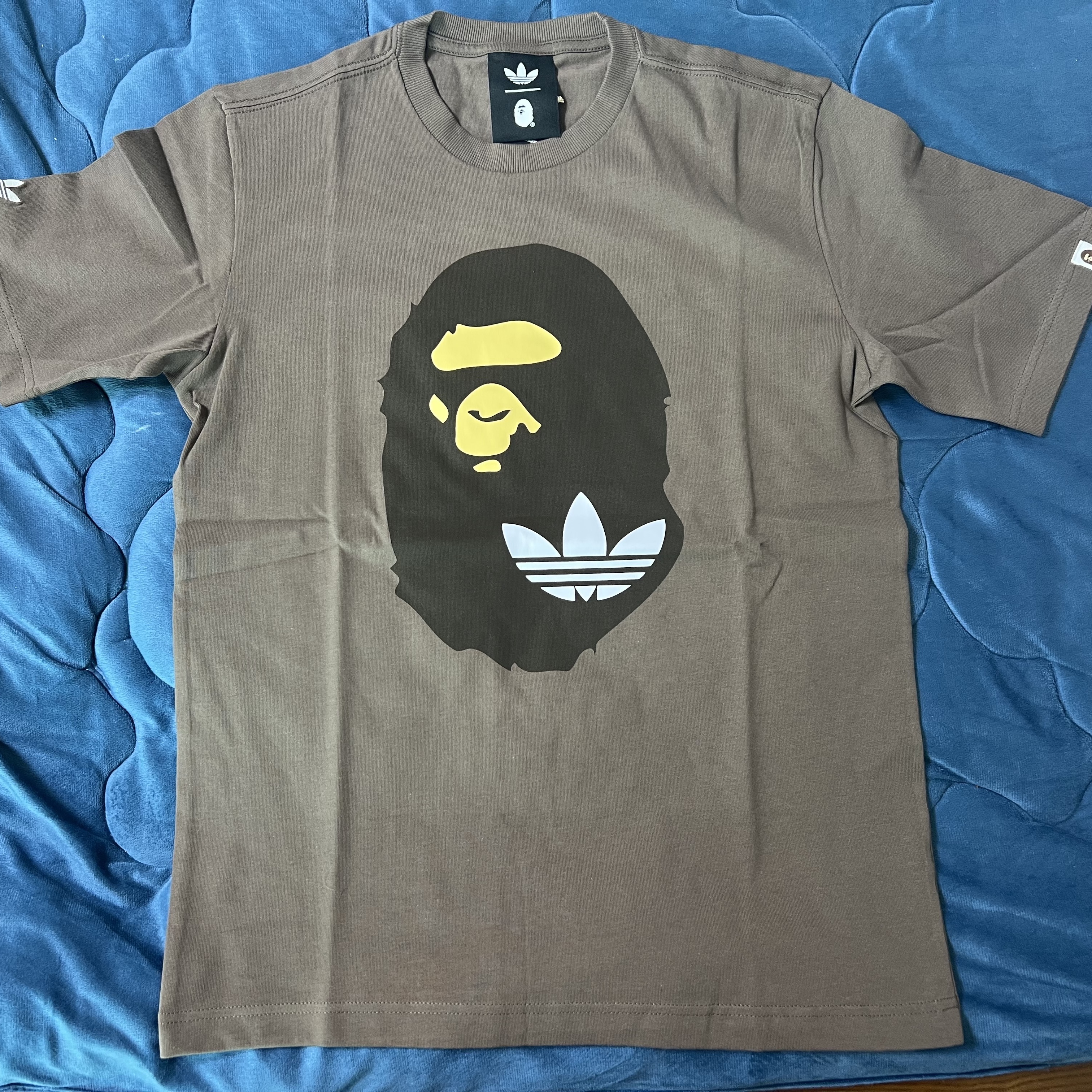 Adidas x BAPE Short Sleeve T-Shirt Earth Strata - KR Sizing 착용 스타일 - 1