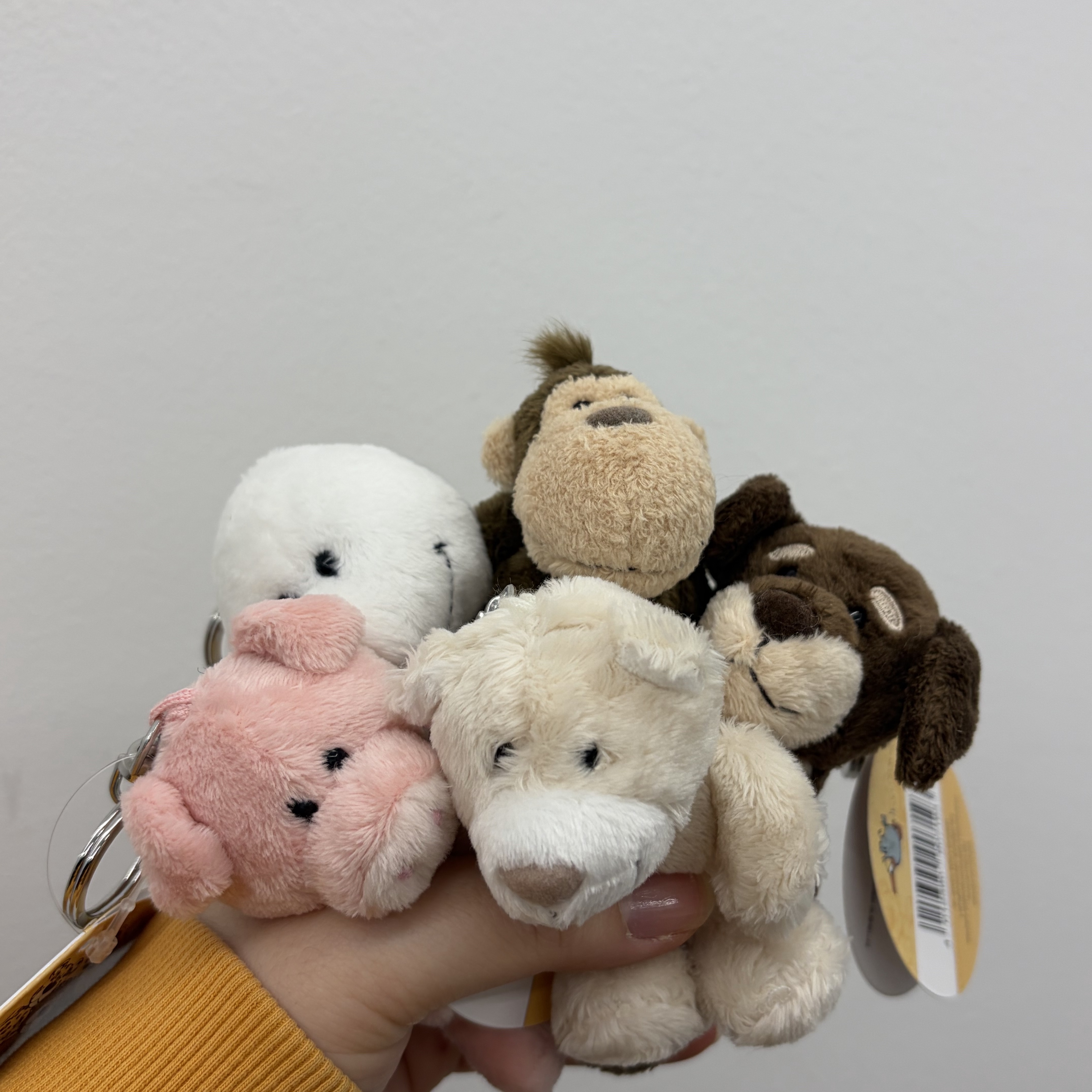 [KREAM 단독] NICI 10cm Dachshund Maro BB, [KREAM 단독] NICI 8cm Japanese Symbol BB 착용 스타일 - 2