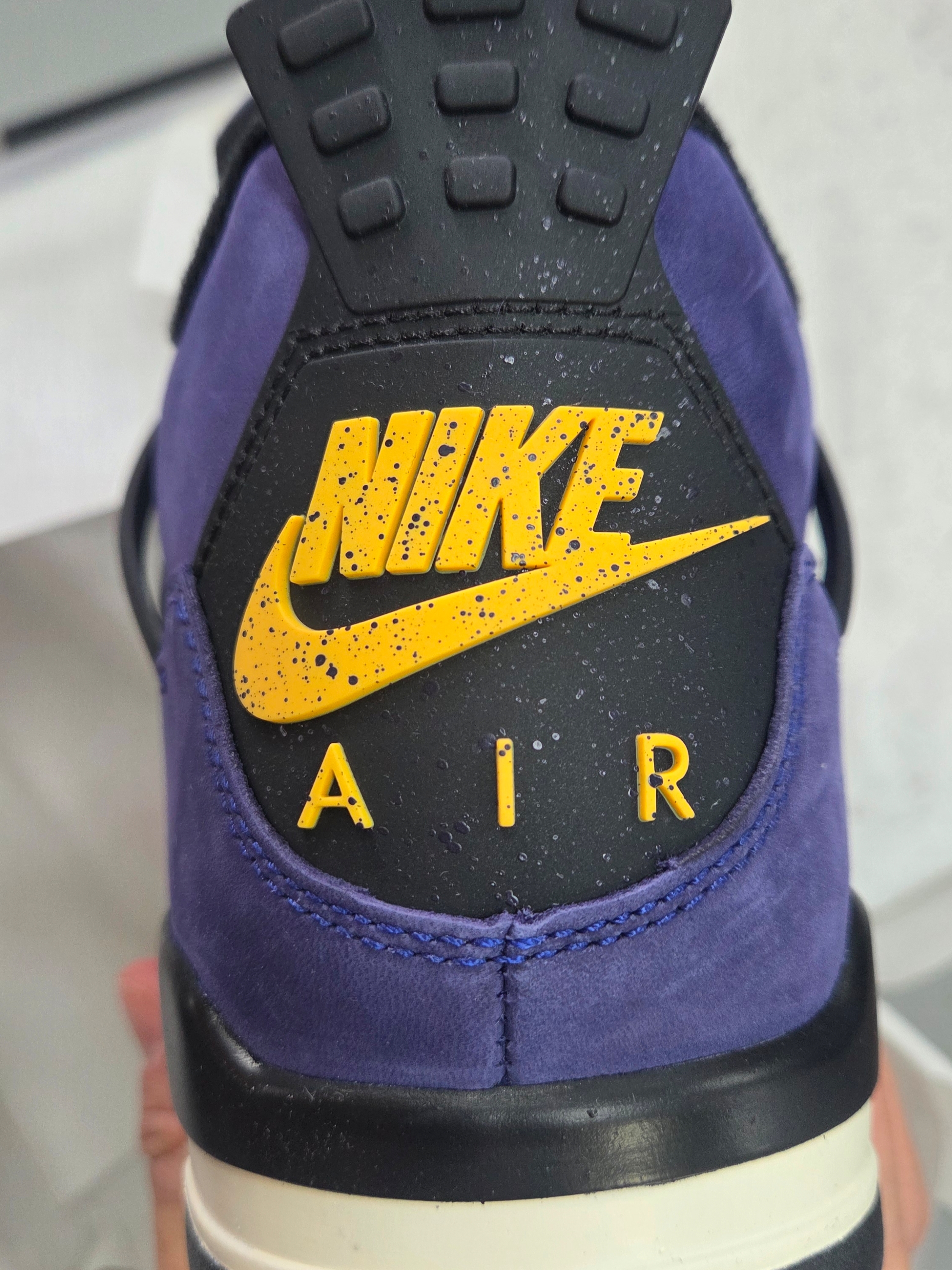 Jordan 4 Retro Imperial Purple 착용 스타일 - 2