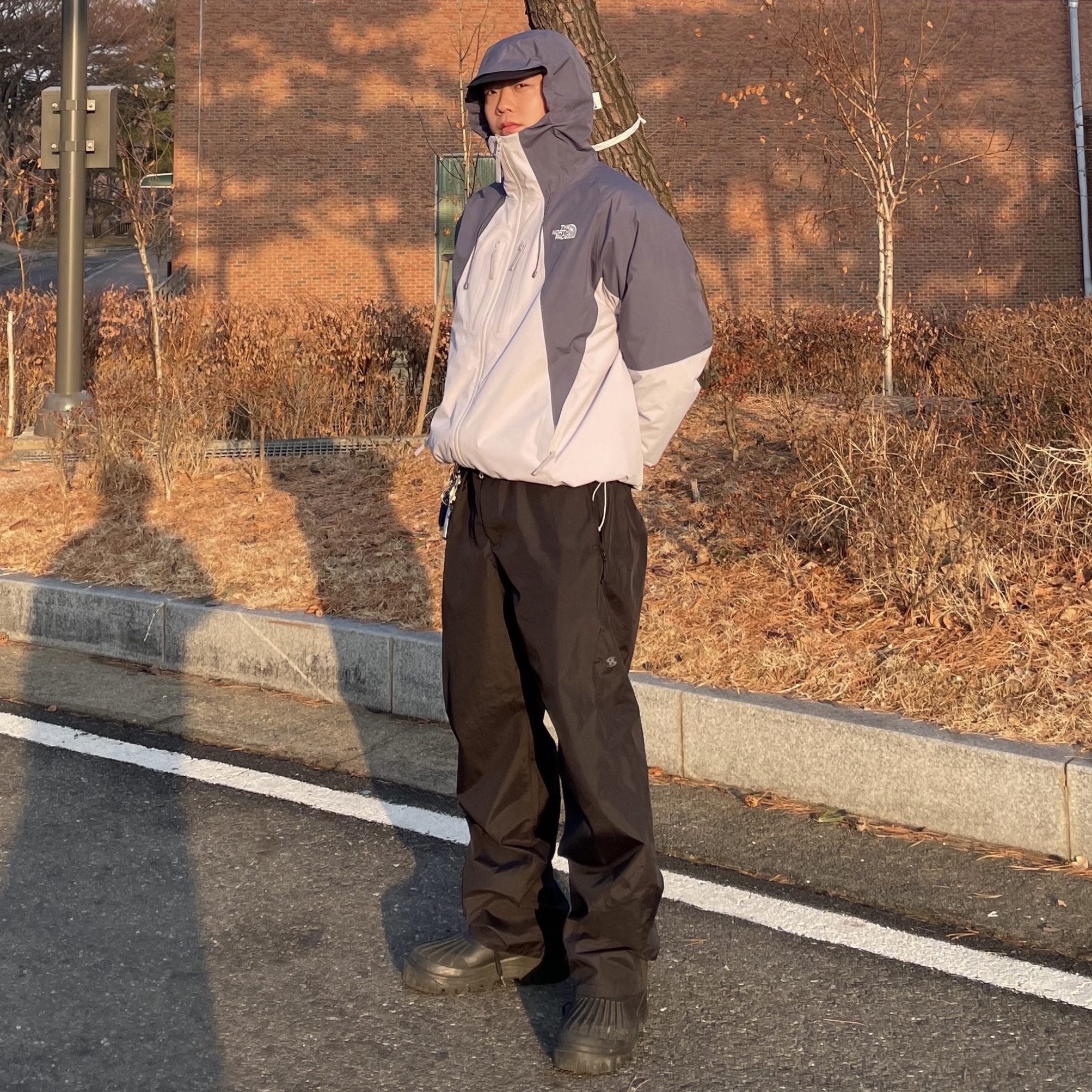 The North Face Montera Jacket Dark Shadow - 26SS 착용 스타일 - 1