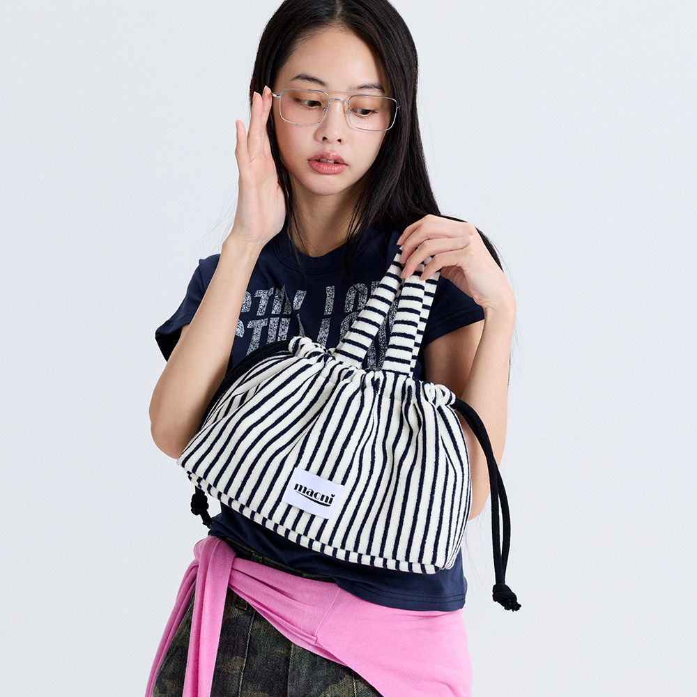 마크니 테리 스트링 퍼피 백 네이비(MACNI Terry String Puffy Bag Navy) - 2