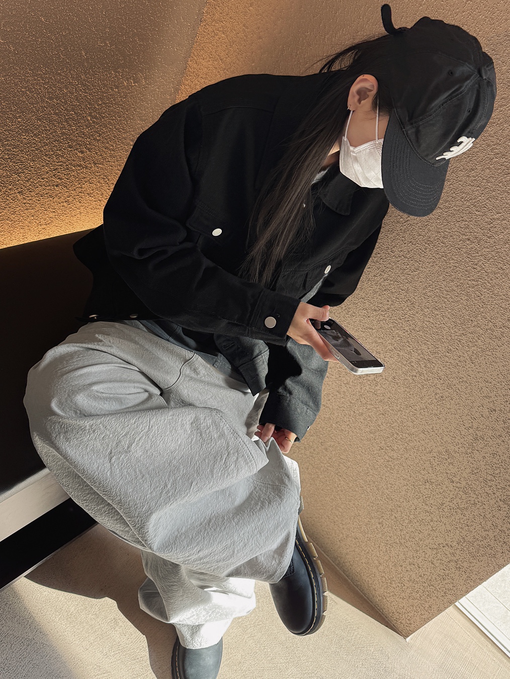 Dr. Martens Reeder Wyoming Leather Utility Shoes Black 착용 스타일 - 1