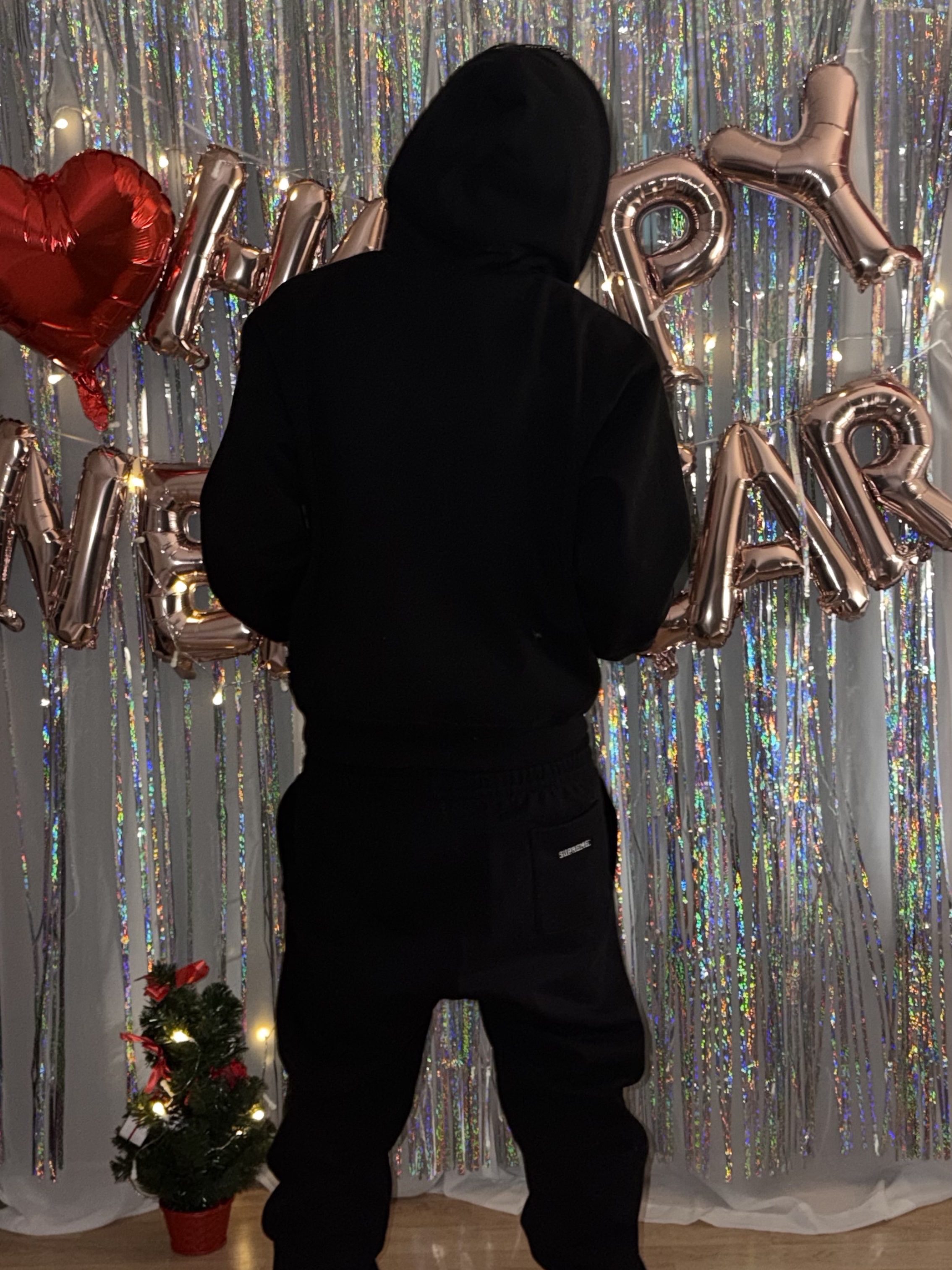 Supreme S Logo Zip Up Hooded Sweatshirt Black - 25FW, Supreme S Logo Zip Up Hooded Sweatshirt Woodland Camo - 25FW 착용 스타일 - 4