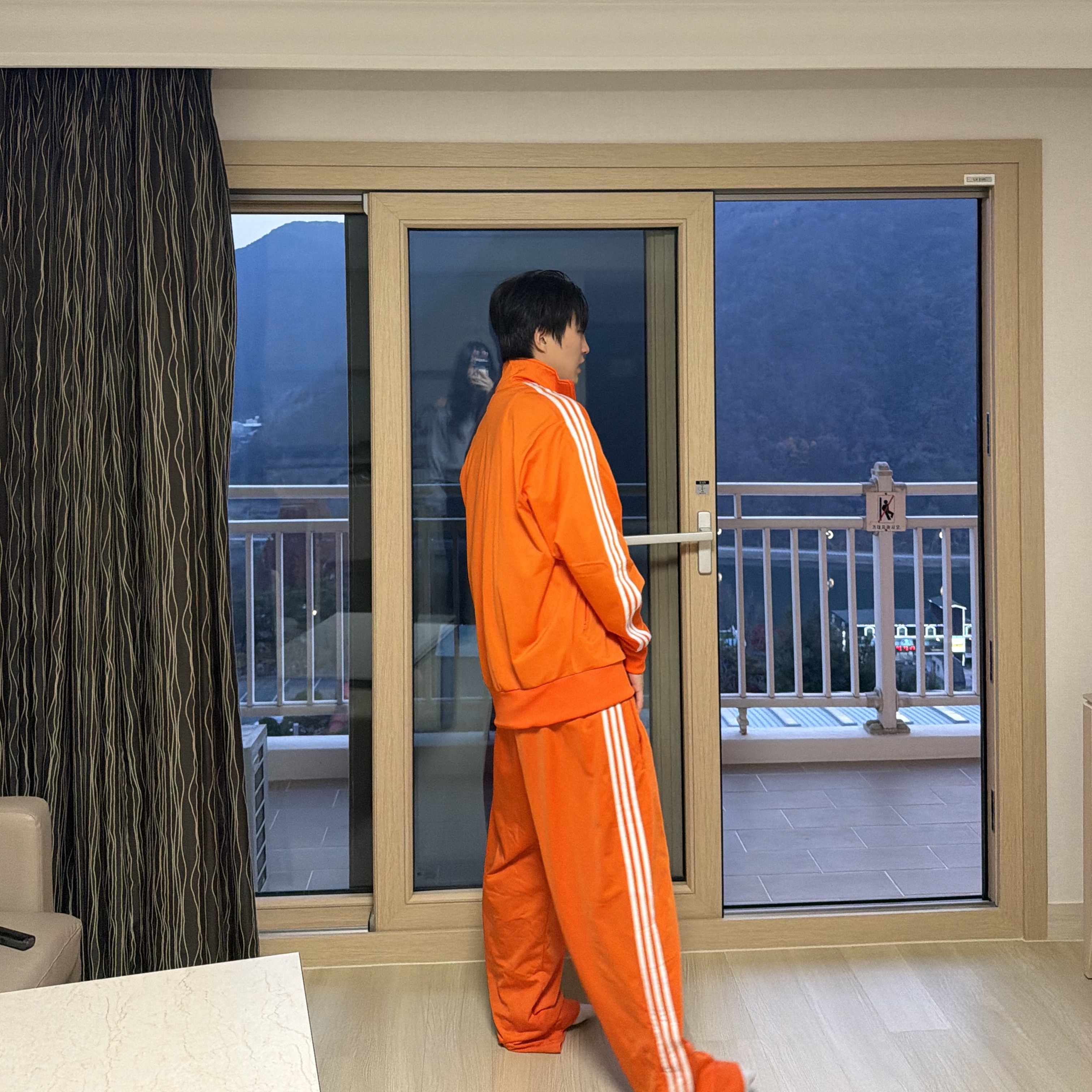 Adidas Adicolor Classics Firebird Track Top Black - KR Sizing, Adidas x Oasis Tour Firebird Track Top Black - KR Sizing 착용 스타일 - 1