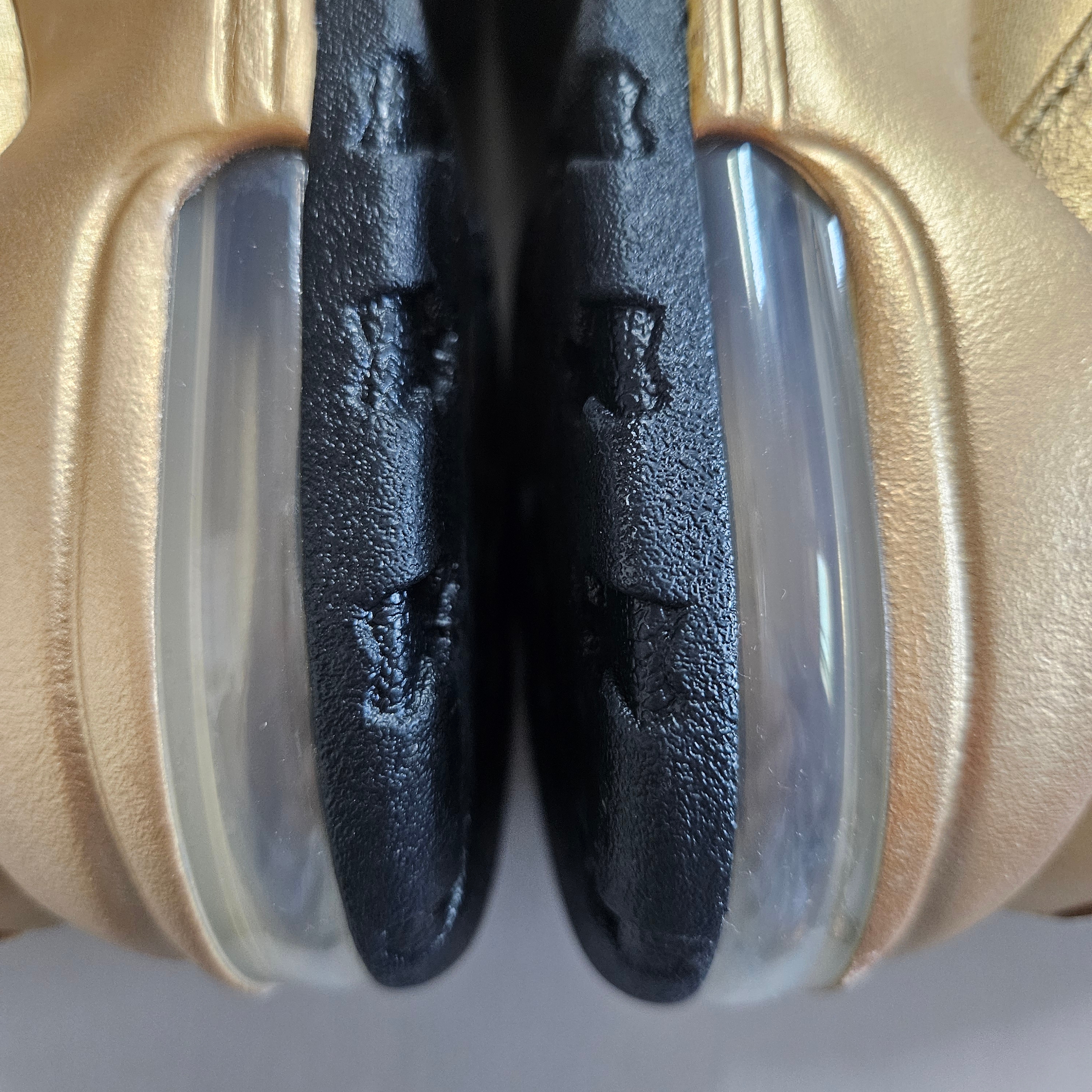 Nike x Supreme SB Air Max 2 CB 94 Low Metallic Gold Varisty Red Metallic Gold Black 착용 스타일 - 4