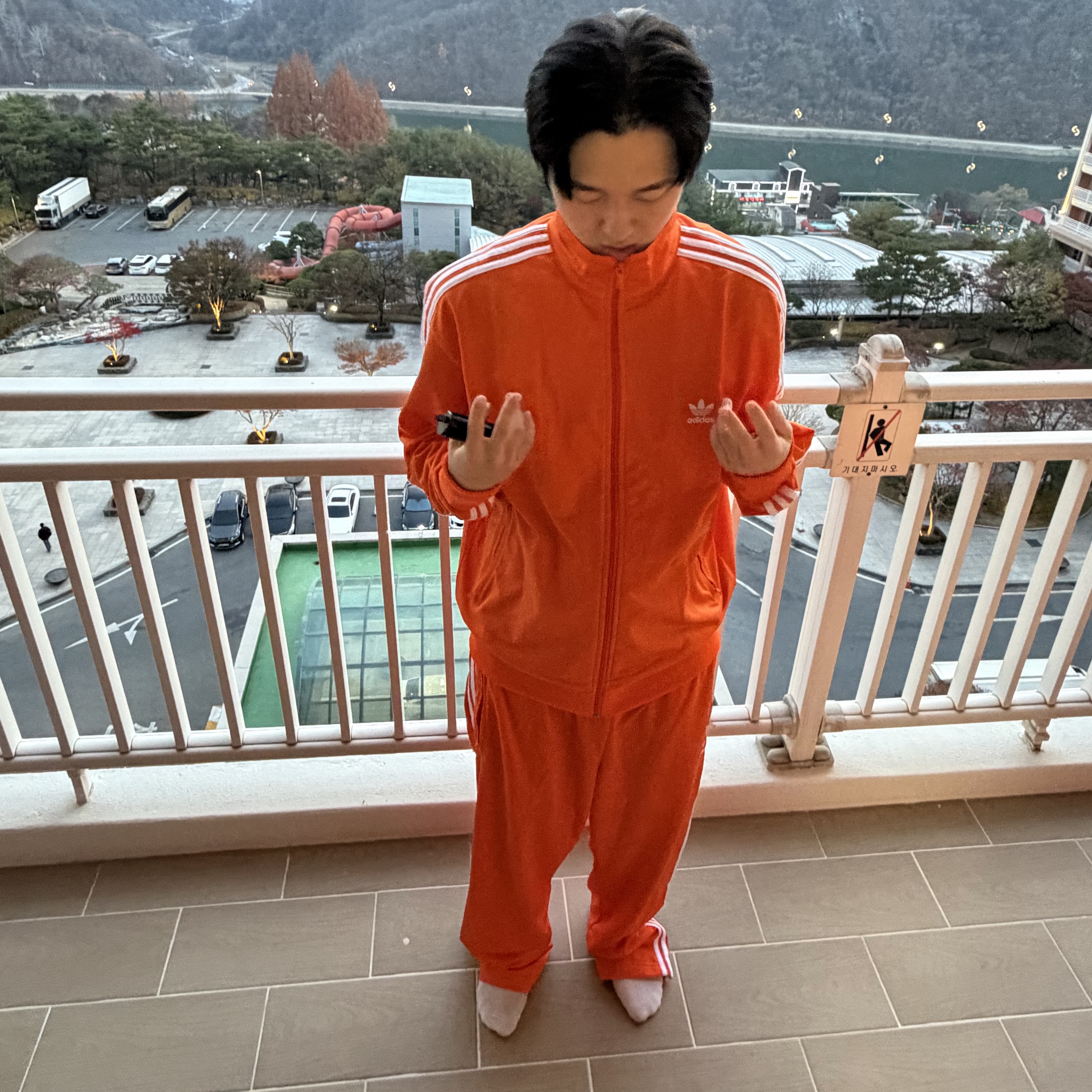 Adidas Adicolor Classics Firebird Track Top Black - KR Sizing, Adidas x Oasis Tour Firebird Track Top Black - KR Sizing 착용 스타일 - 5