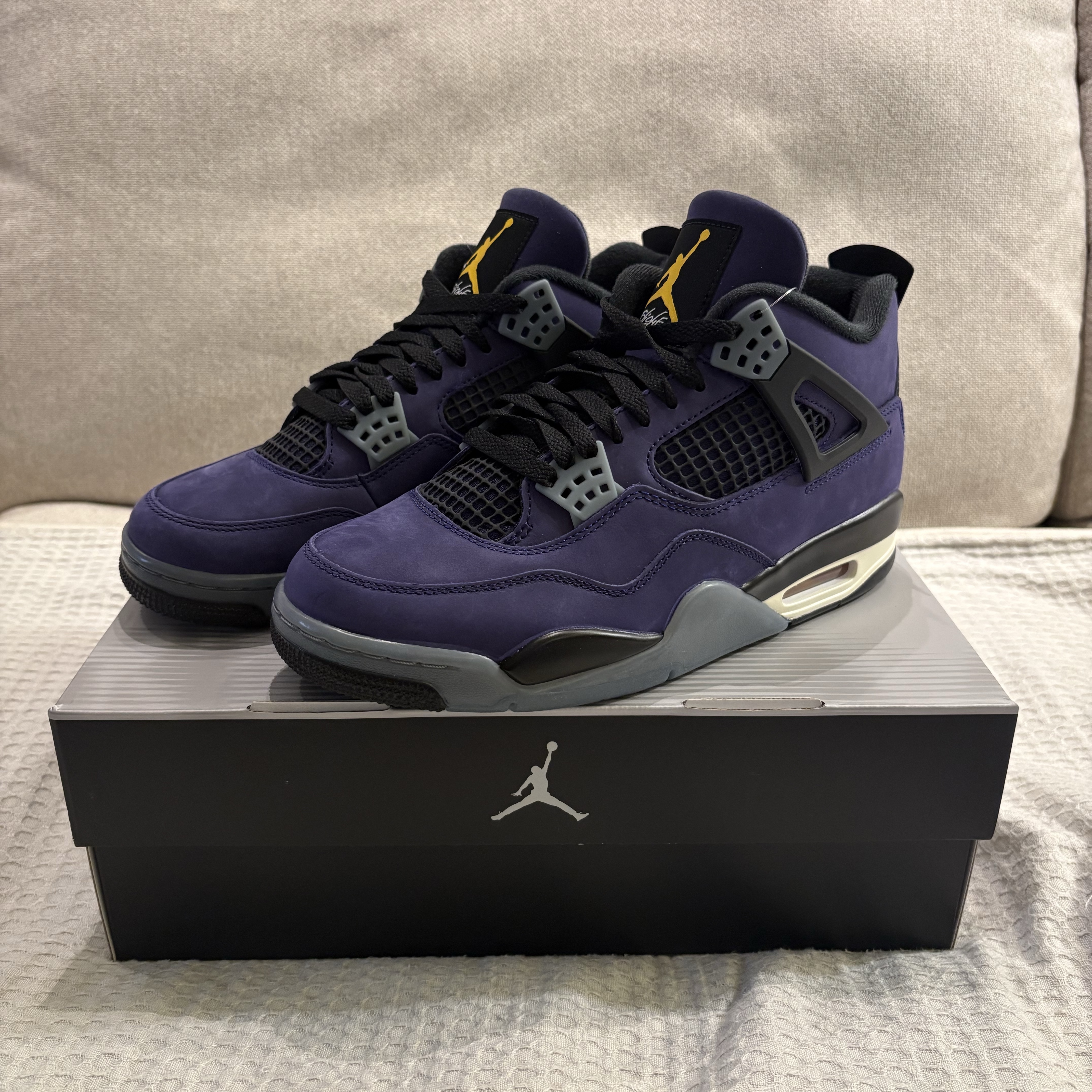 Jordan 4 Retro Imperial Purple 착용 스타일 - 1
