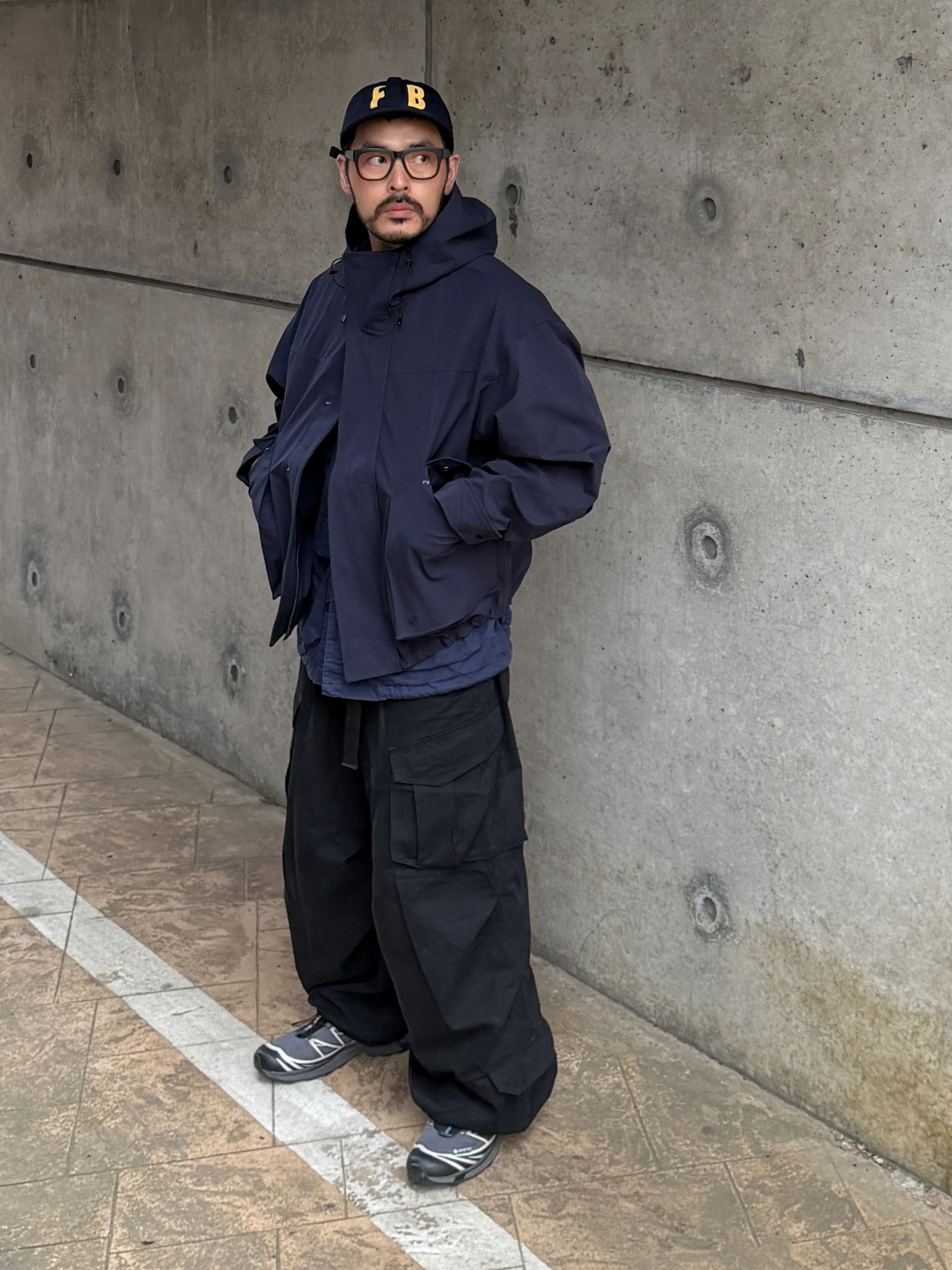 Salomon XT-6 Gore-Tex Black Ebony 착용 스타일 - 1