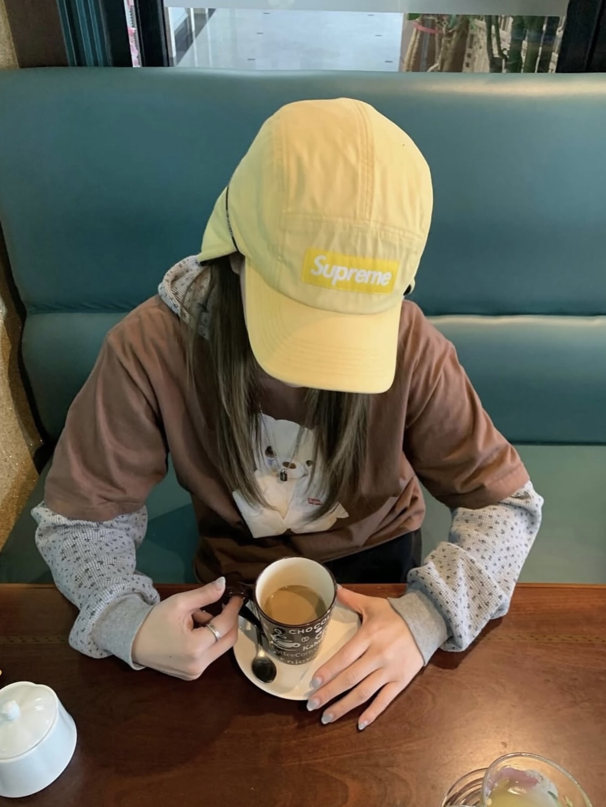 Supreme Washed Chino Twill Camp Cap Yellow - 23SS 착용 스타일